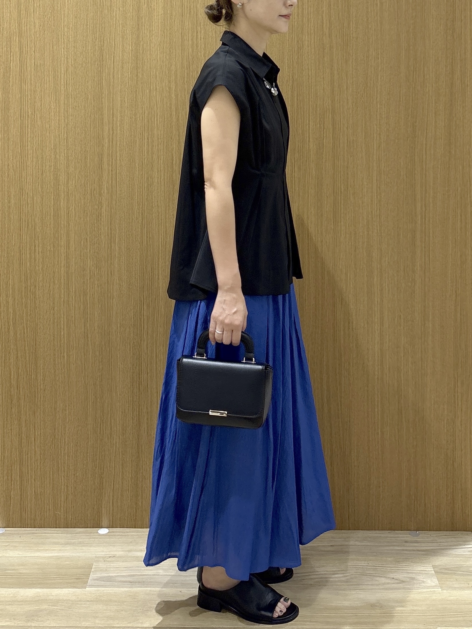 たけねぇさんの「OPAQUE.CLIP｜タックペプラムブラウス【洗濯機OK】」を使ったコーディネート