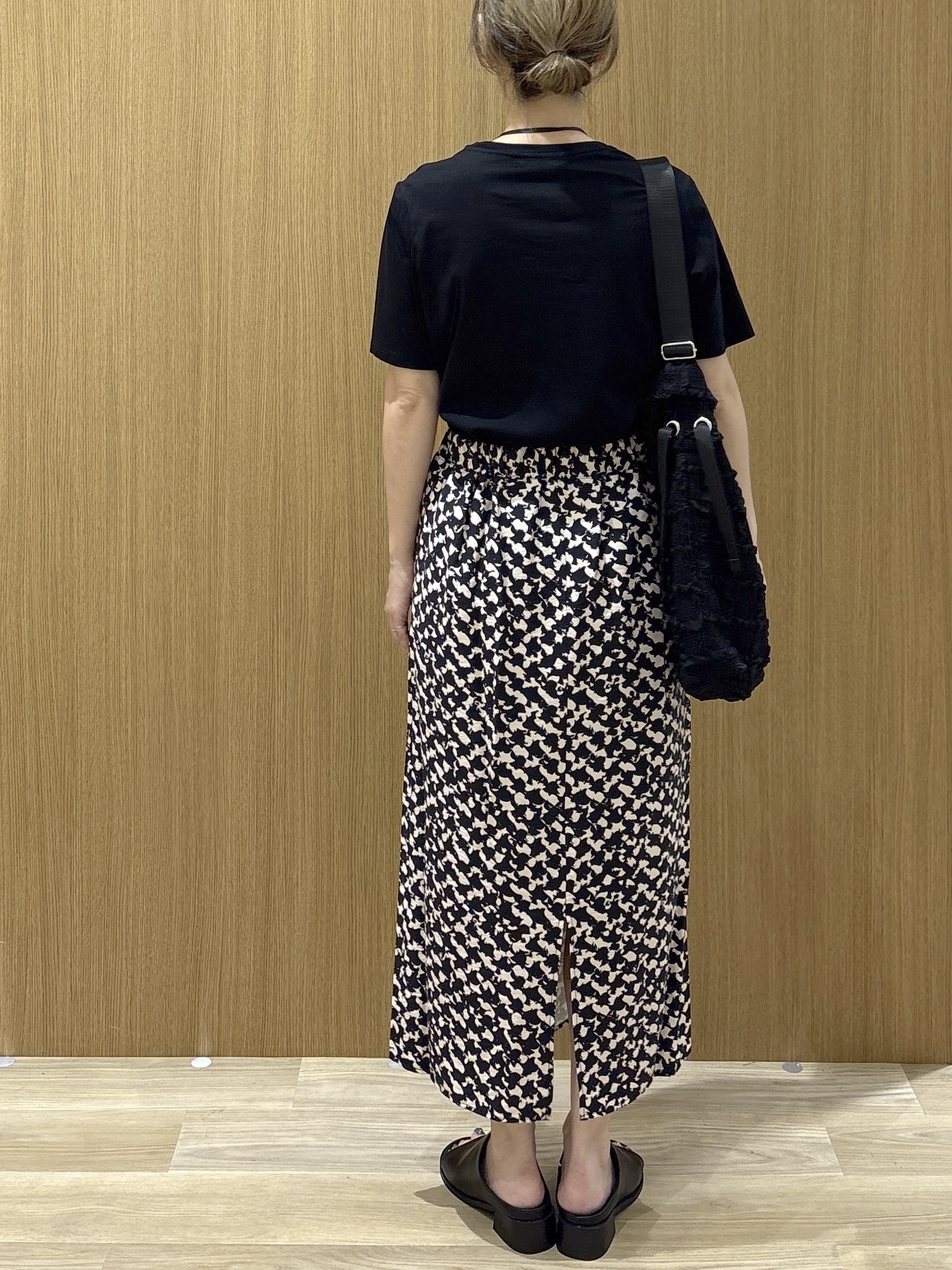 たけねぇさんの「OPAQUE.CLIP｜ベーシックTシャツ／オーガニックコットン混【洗濯機OK】」を使ったコーディネート