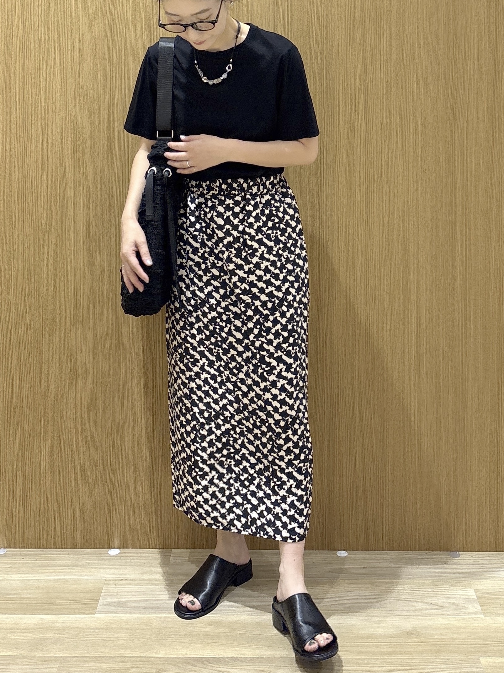 たけねぇさんの「OPAQUE.CLIP｜ベーシックTシャツ／オーガニックコットン混【洗濯機OK】」を使ったコーディネート