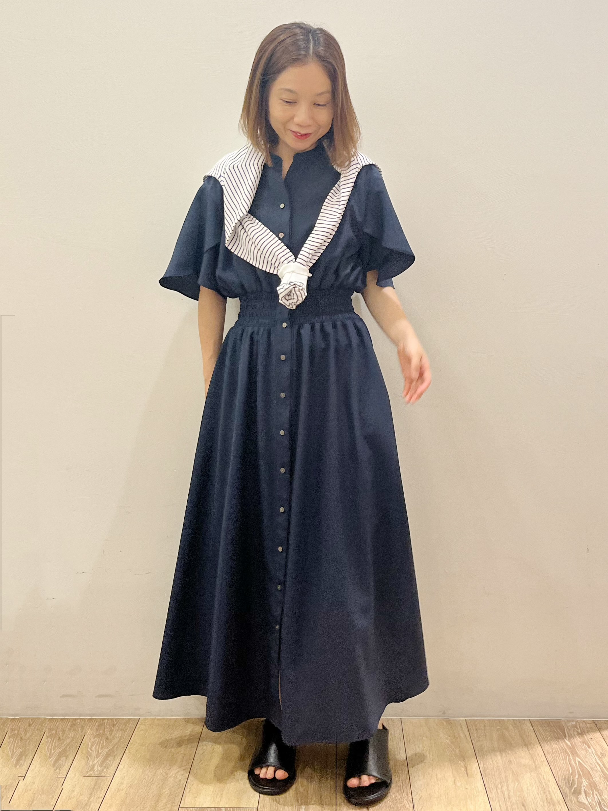 kcさんの「OPAQUE.CLIP｜【遮熱／UVケア】外気の熱を感じにくい！クルーネックカーディガン《洗濯機OK／抗ピリング／6col》」を使ったコーディネート