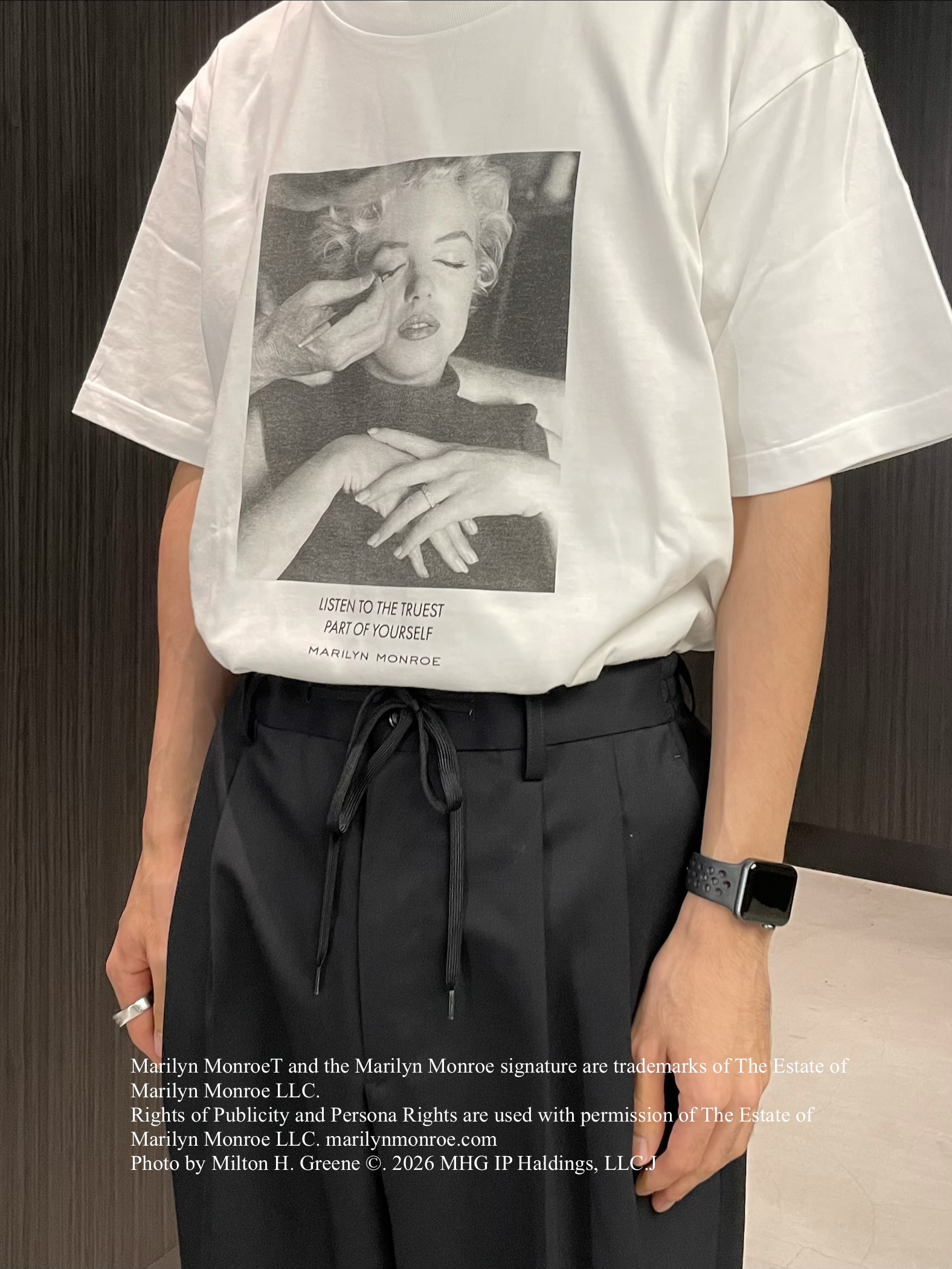 Okdさんの「TAKEO KIKUCHI｜【BOWLER HAT LABEL】TWギャバジン ワイドイージースラックス」を使ったコーディネート