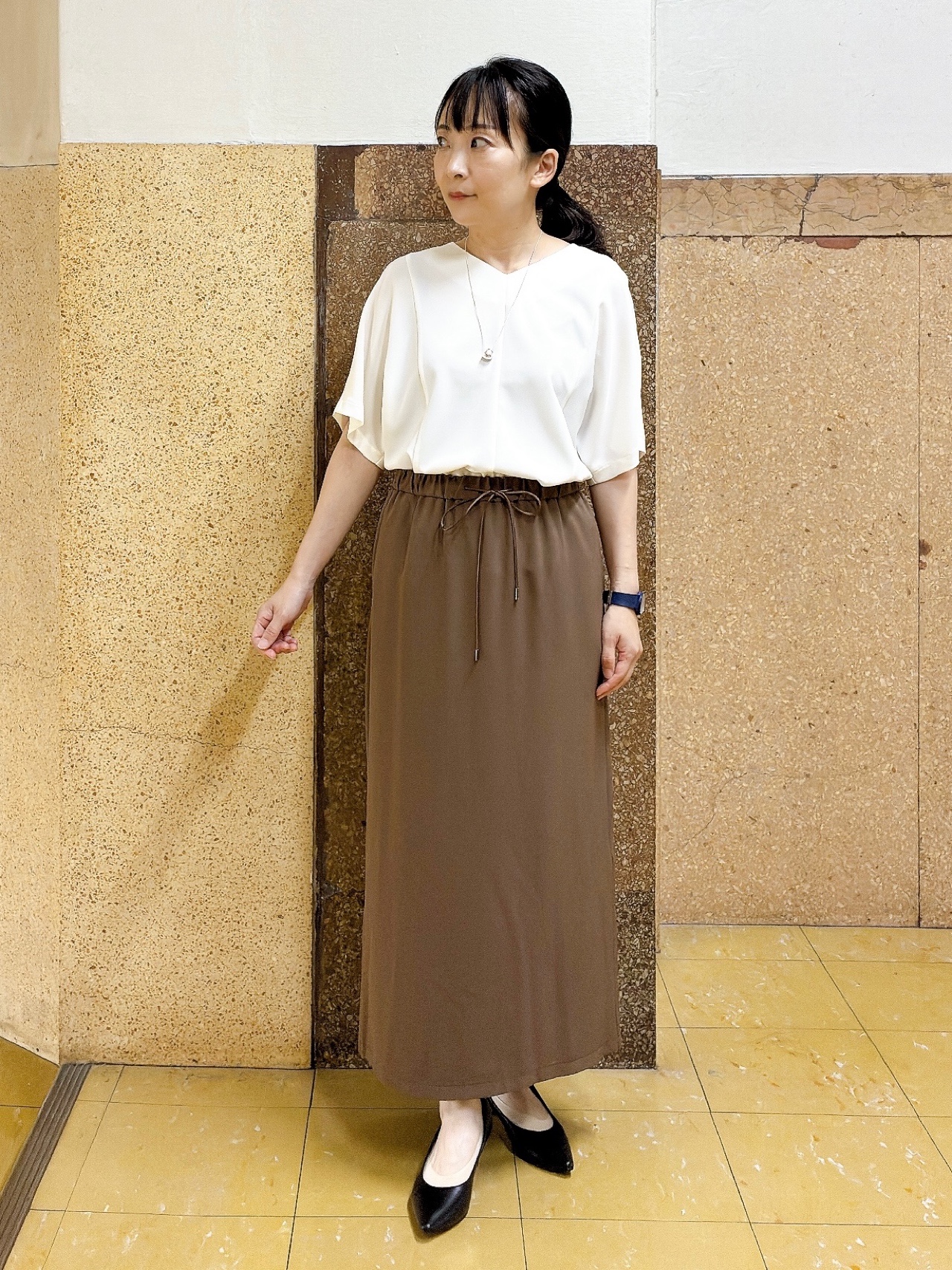 hattoriさんの「INDIVI｜【着る日傘】ドルマントップス」を使ったコーディネート