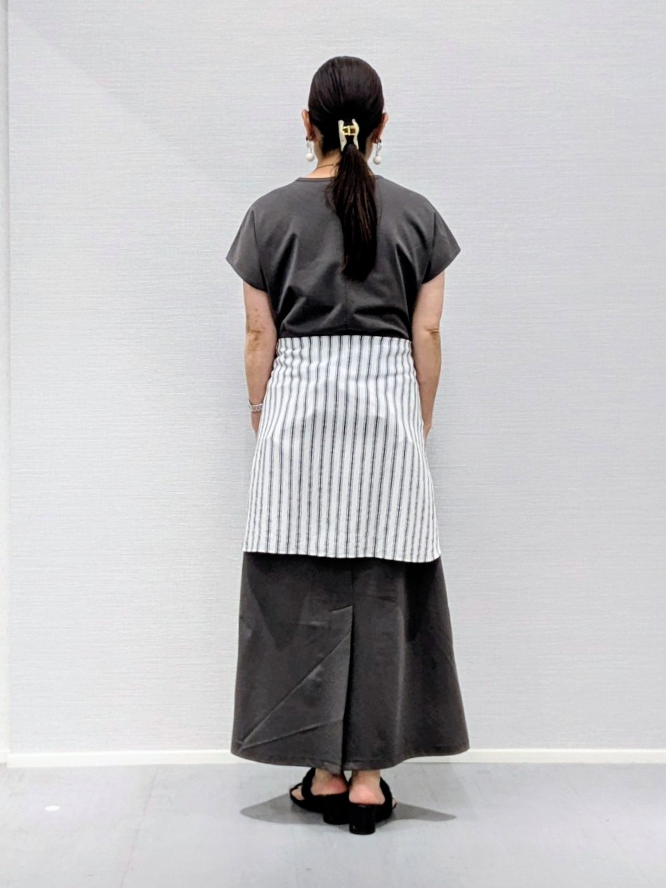makkyさんの「UNTITLED｜ストライプシャツ」を使ったコーディネート
