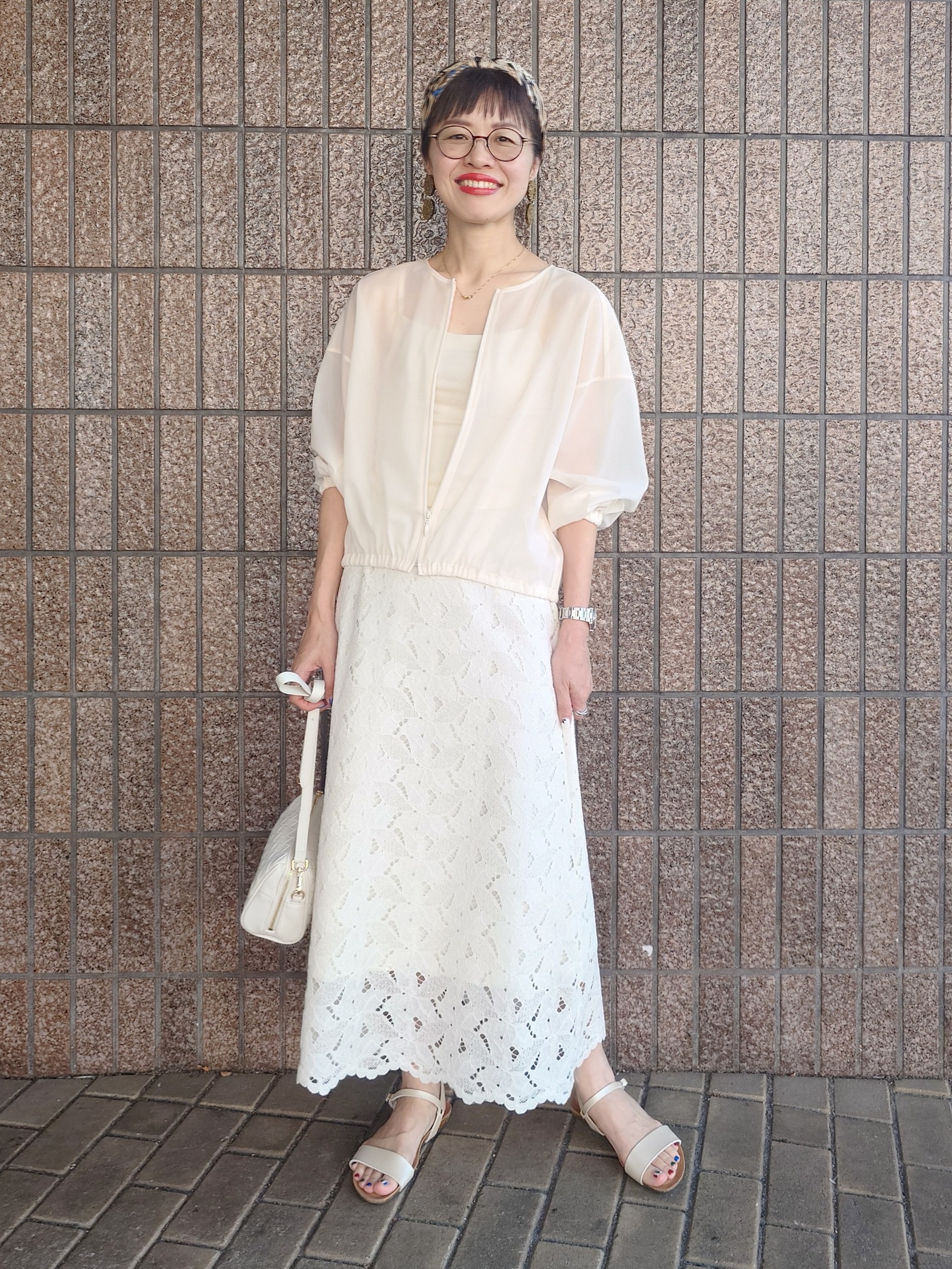 MUTSUKOさんの「UNTITLED｜トリコットシアーブラウス」を使ったコーディネート
