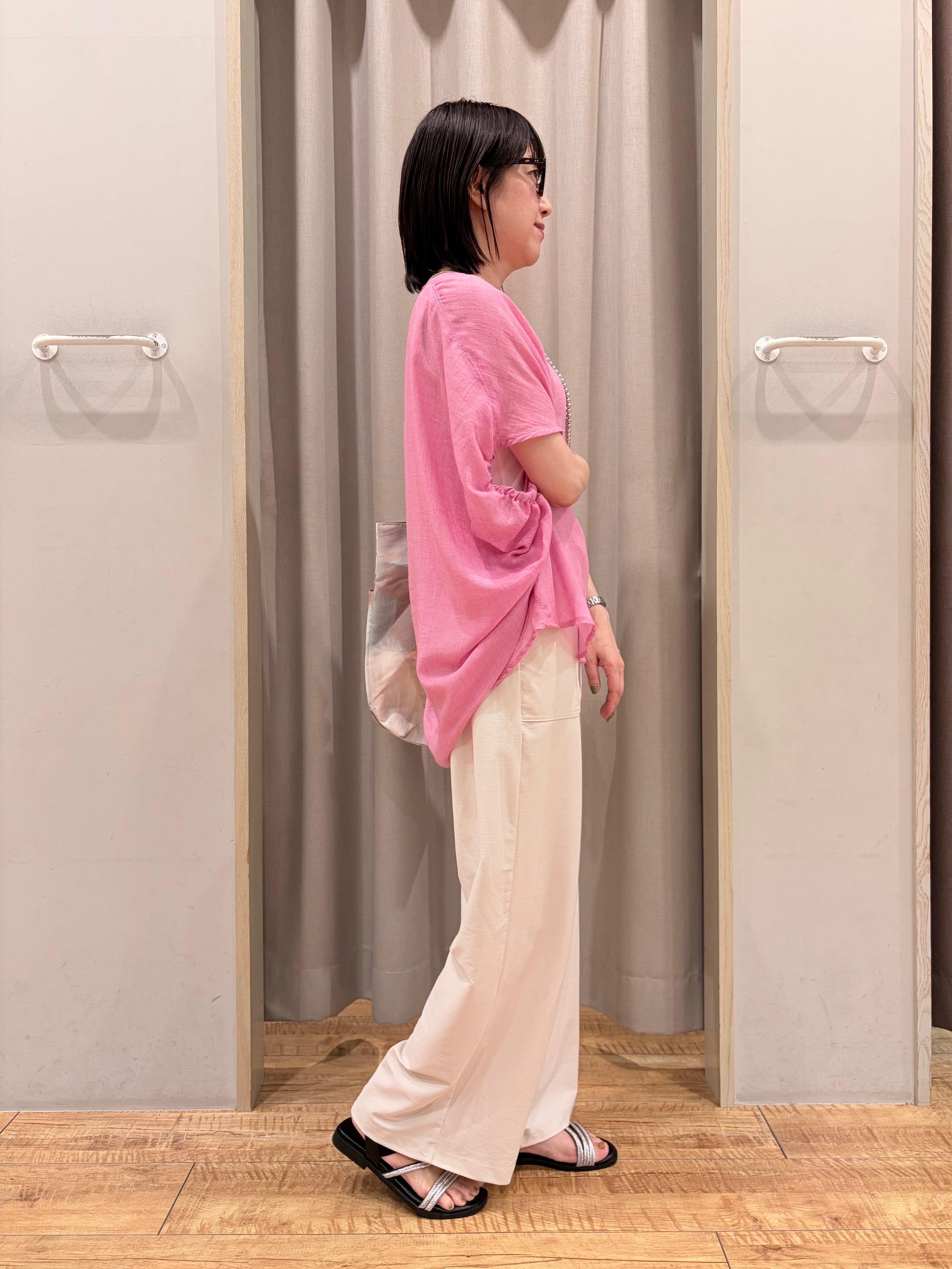 じゅのさんの「SHOO･LA･RUE｜【体型カバー】バルーン風ゆるシャツブラウス」を使ったコーディネート