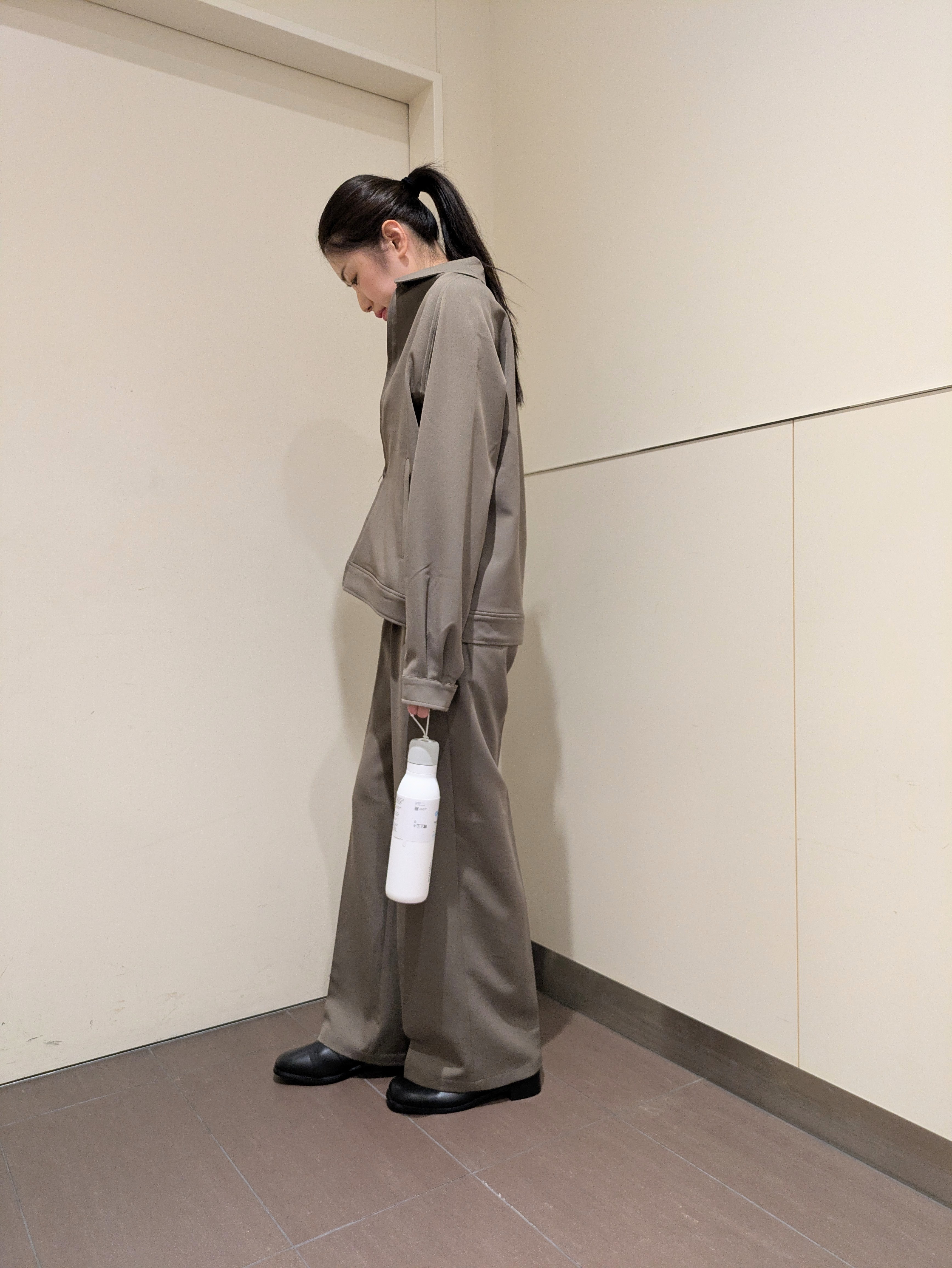 Chiichanさんの「tk.TAKEO KIKUCHI｜【防シワ／ストレッチ/セット対応可】smart shift series ジップブルゾン」を使ったコーディネート