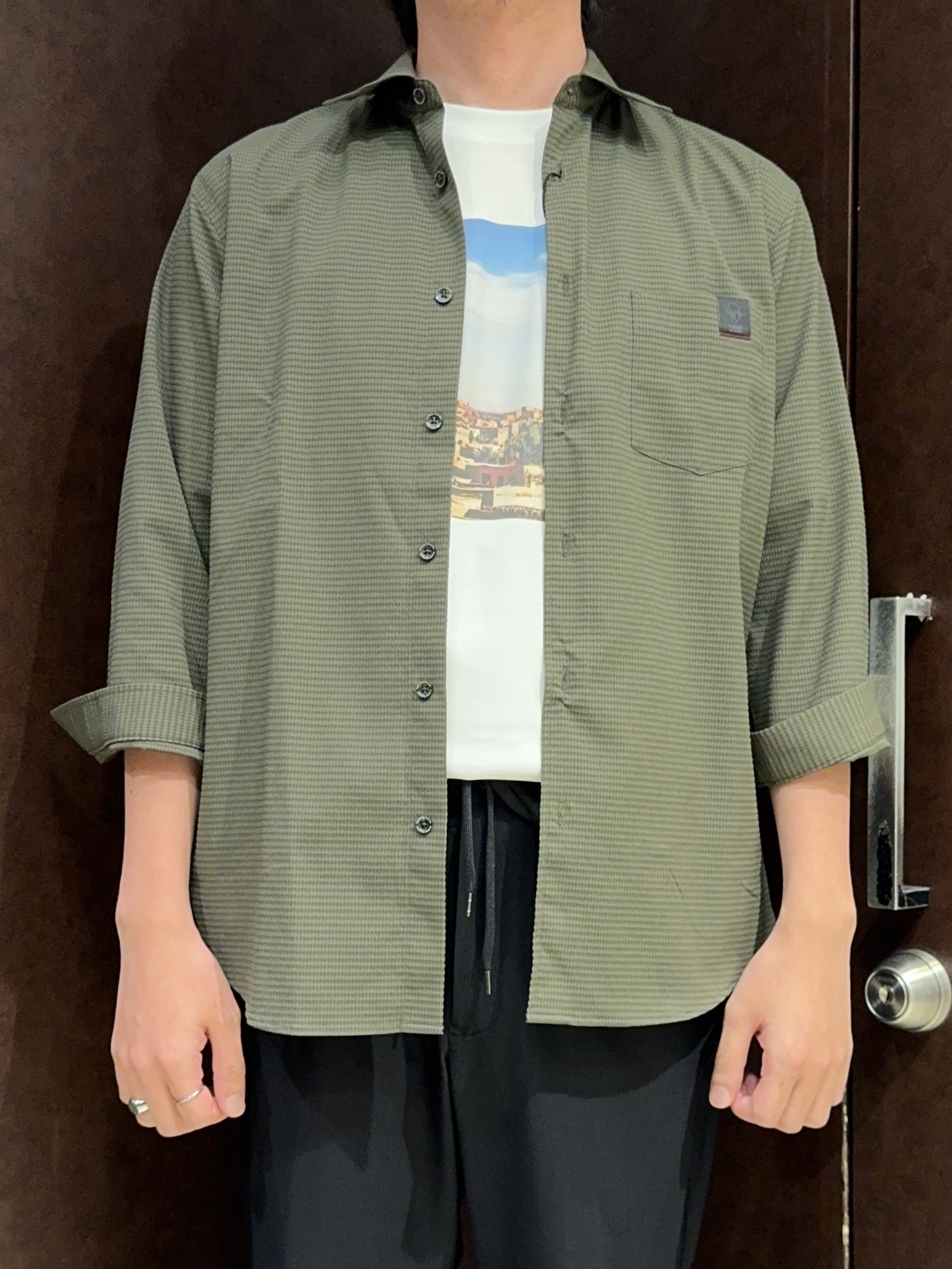 shuheiさんの「TAKEO KIKUCHI｜【日本製】DotAir（R）サッカー7分袖シャツ」を使ったコーディネート