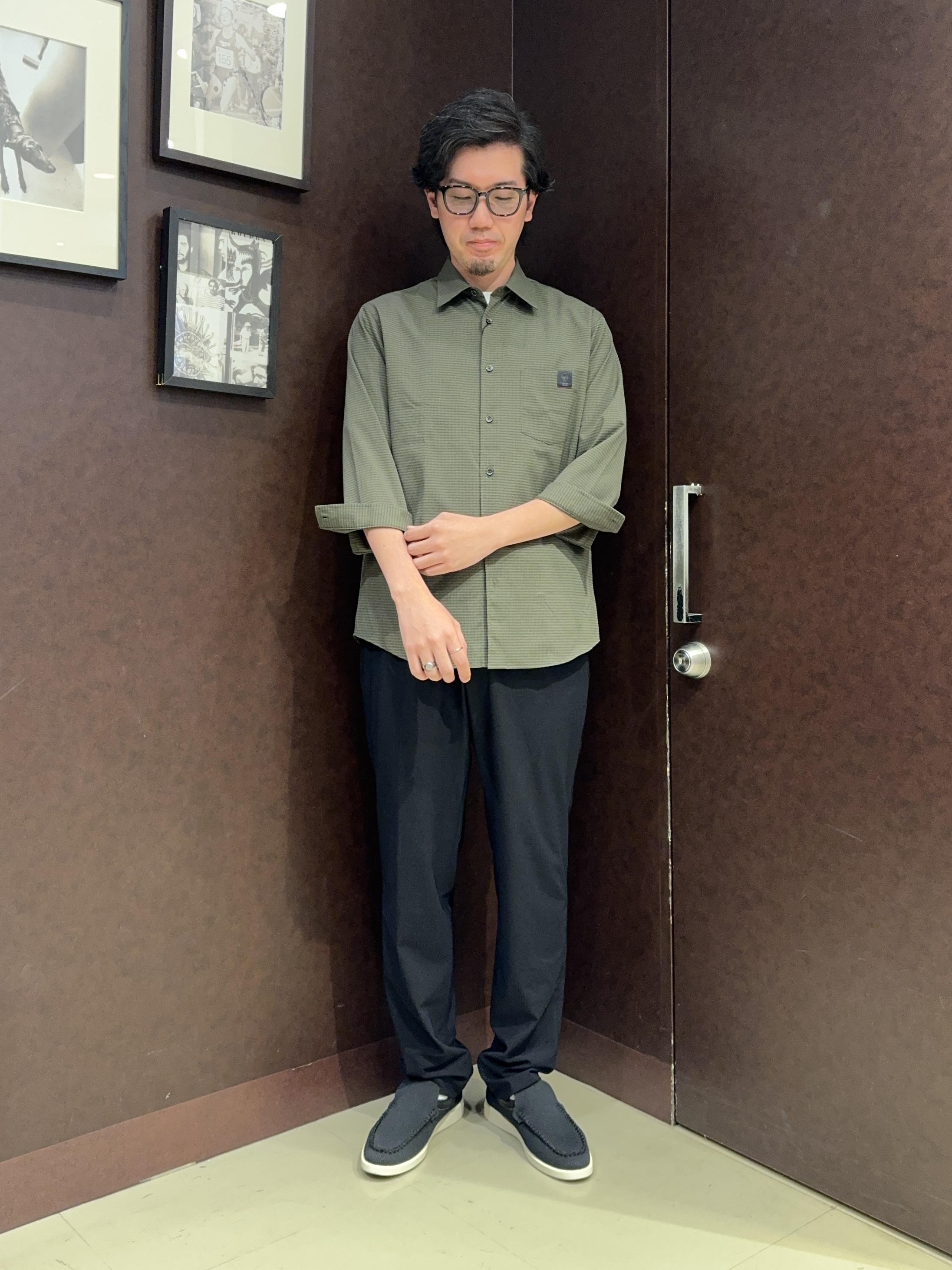 shuheiさんの「TAKEO KIKUCHI｜【日本製】DotAir（R）サッカー7分袖シャツ」を使ったコーディネート