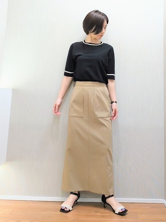 ミズタさんの「UNTITLED｜【アンサンブル可/上品な清涼感】コンパクト5分袖ニット」を使ったコーディネート