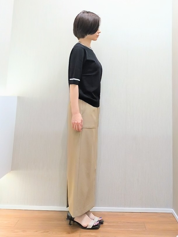 ミズタさんの「UNTITLED｜【アンサンブル可/上品な清涼感】コンパクト5分袖ニット」を使ったコーディネート