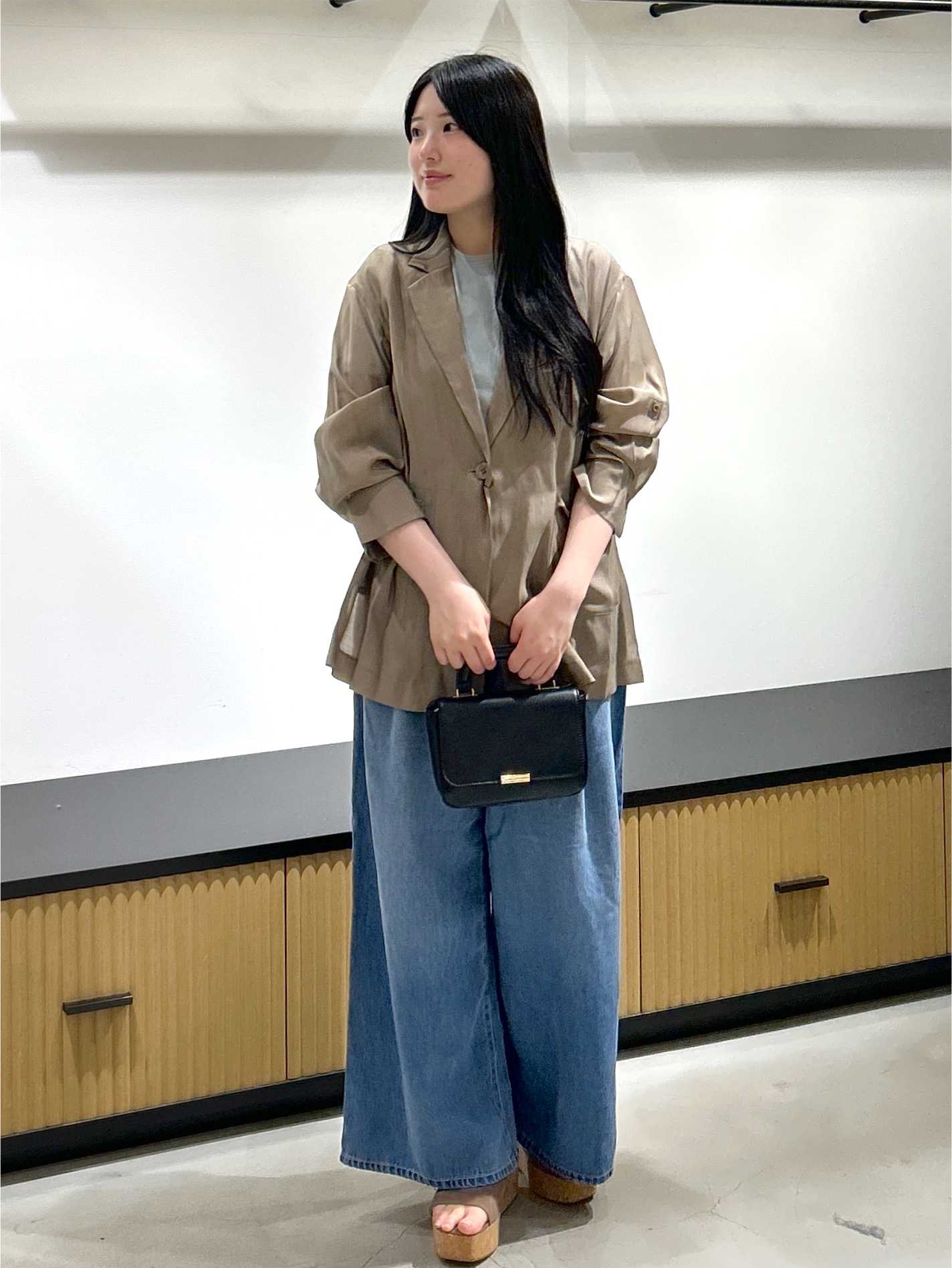 sayaさんの「OPAQUE.CLIP｜シアーテーラードジャケット【2WAY／洗濯機OK】」を使ったコーディネート