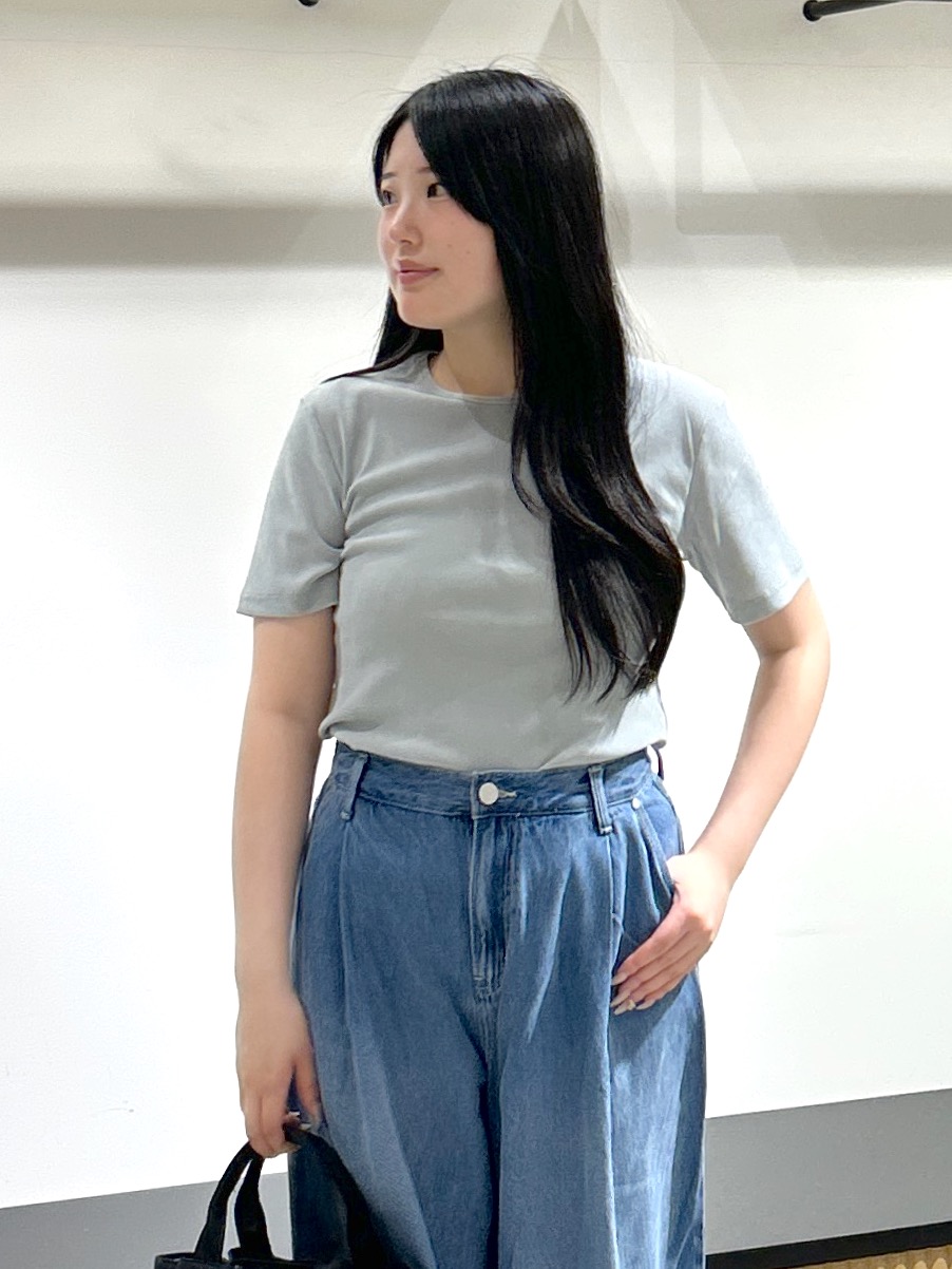 sayaさんの「OPAQUE.CLIP｜フロッキーチュールカットソー【洗濯機OK】」を使ったコーディネート
