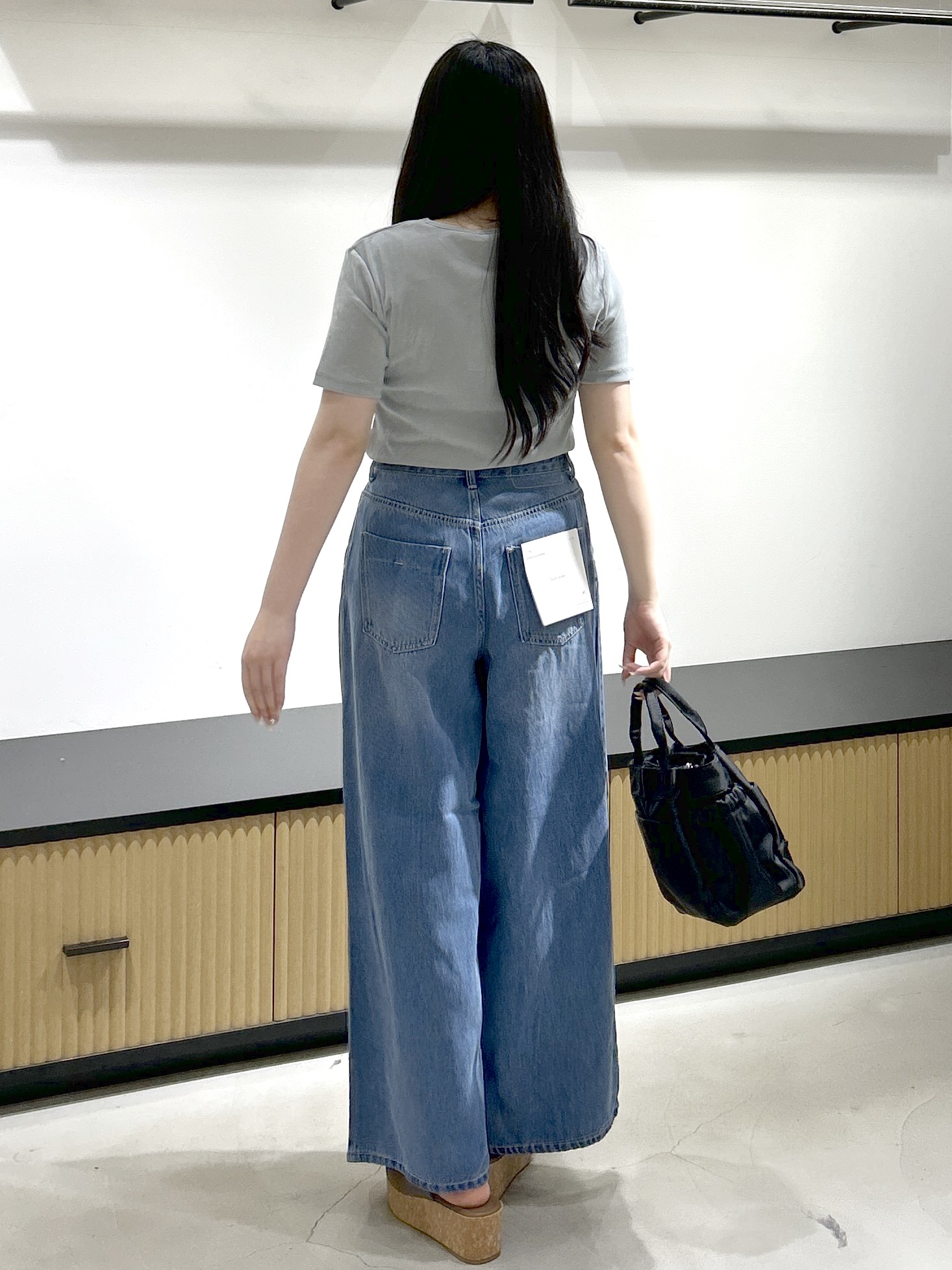 sayaさんの「OPAQUE.CLIP｜フロッキーチュールカットソー【洗濯機OK】」を使ったコーディネート