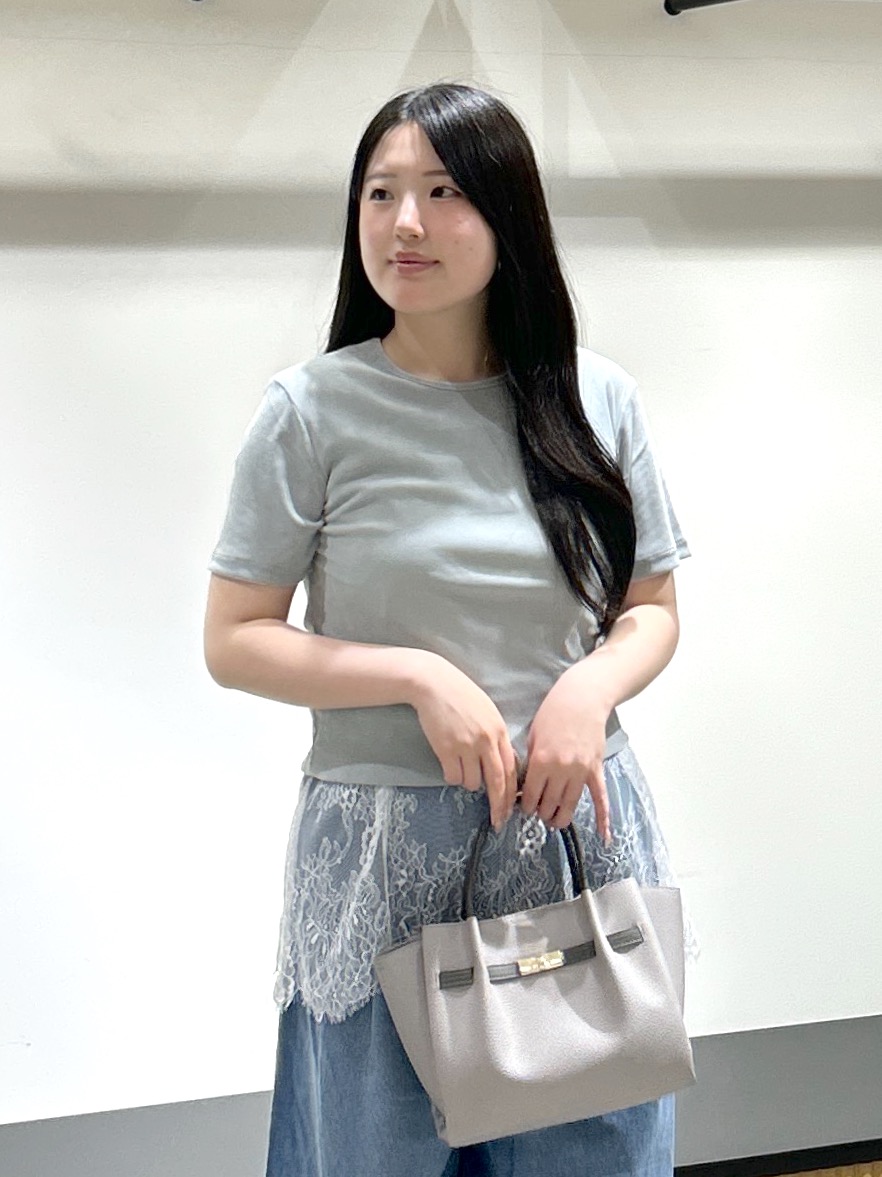 sayaさんの「OPAQUE.CLIP｜フロッキーチュールカットソー【洗濯機OK】」を使ったコーディネート