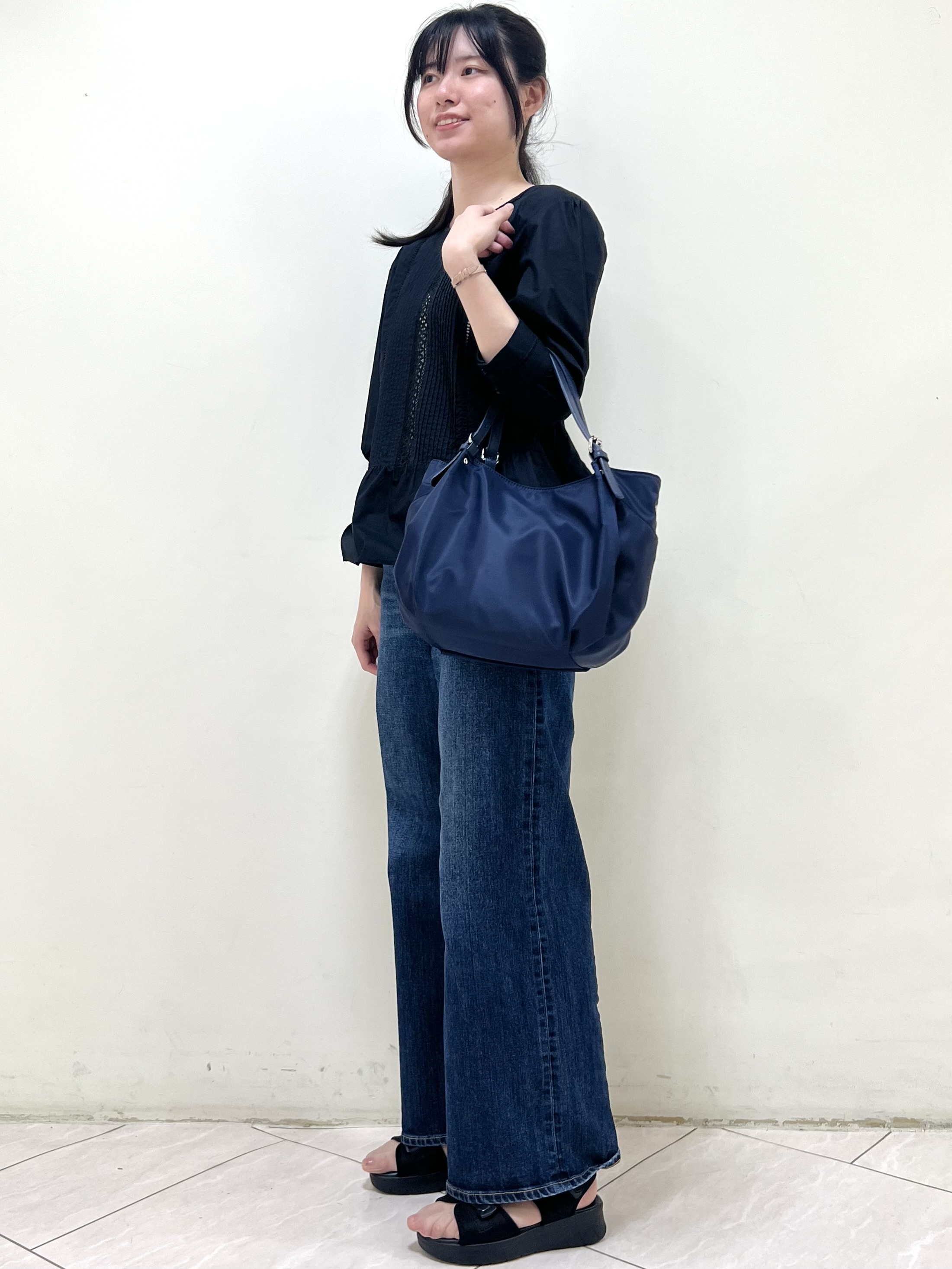 yanaさんの「Reflect｜【手洗い可】ピンタックレースブラウス」を使ったコーディネート