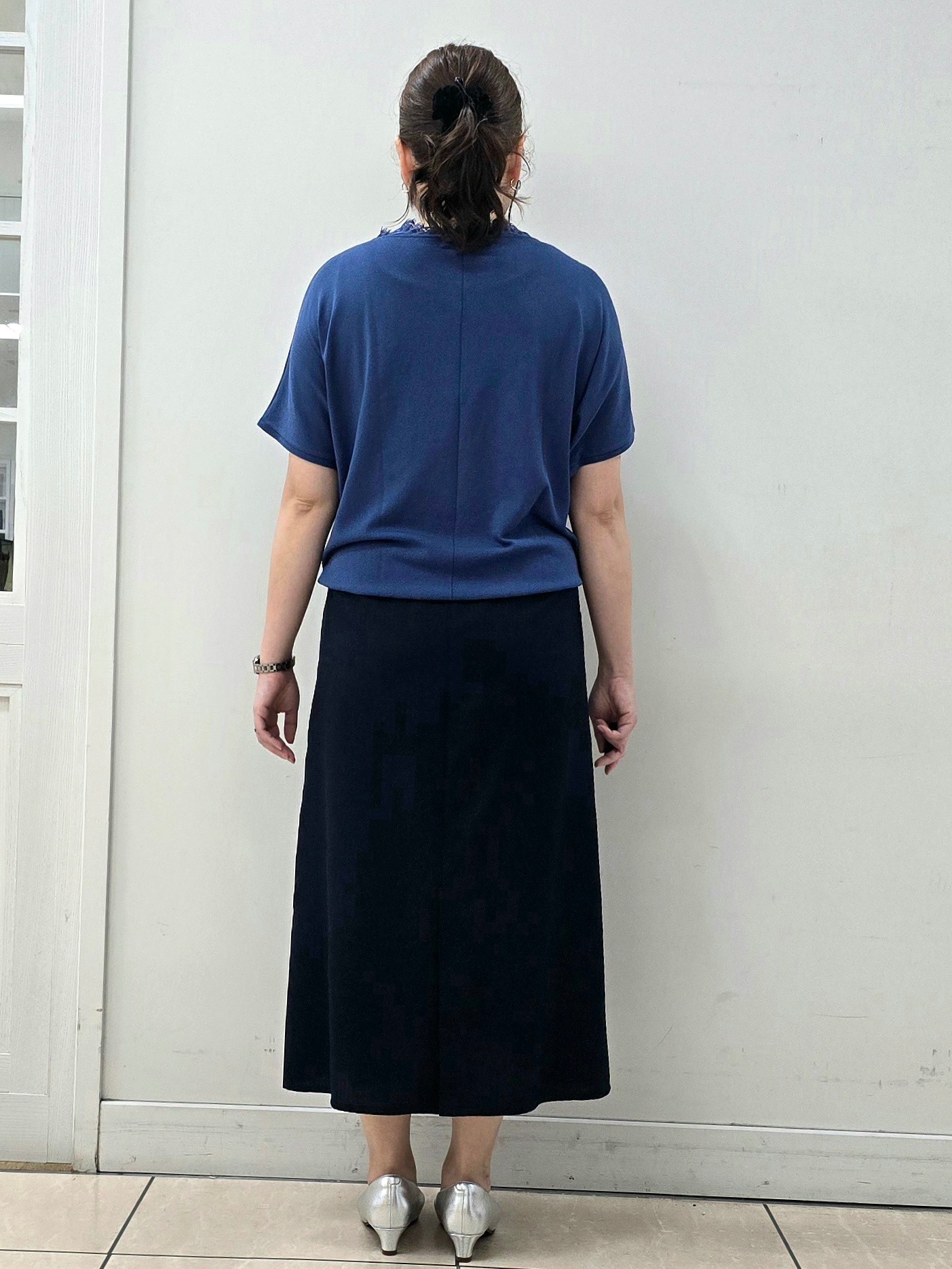 fkeさんの「Reflect｜【二の腕カバー／手洗い可】ネックレース フレンチスリーブニット」を使ったコーディネート