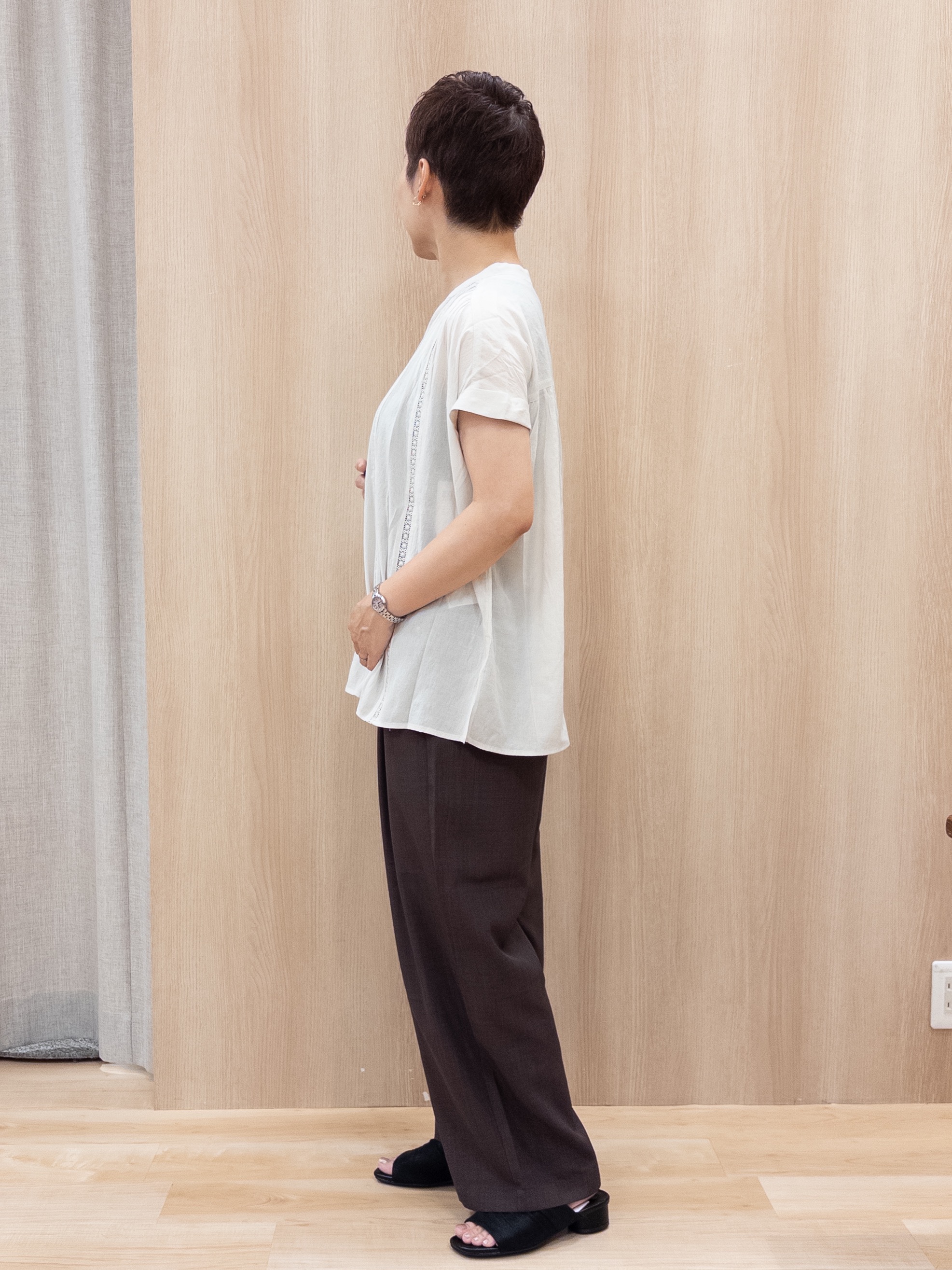 シュウコさんの「grove｜【体系カバー◎】レースデザインスキッパーブラウス」を使ったコーディネート