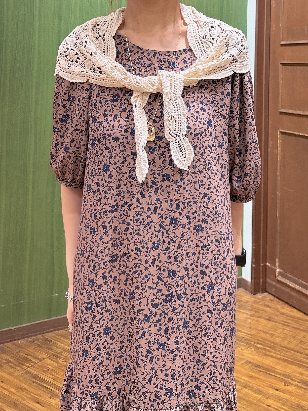 かおりさんの「SHOO･LA･RUE｜花柄ティアードワンピース」を使ったコーディネート