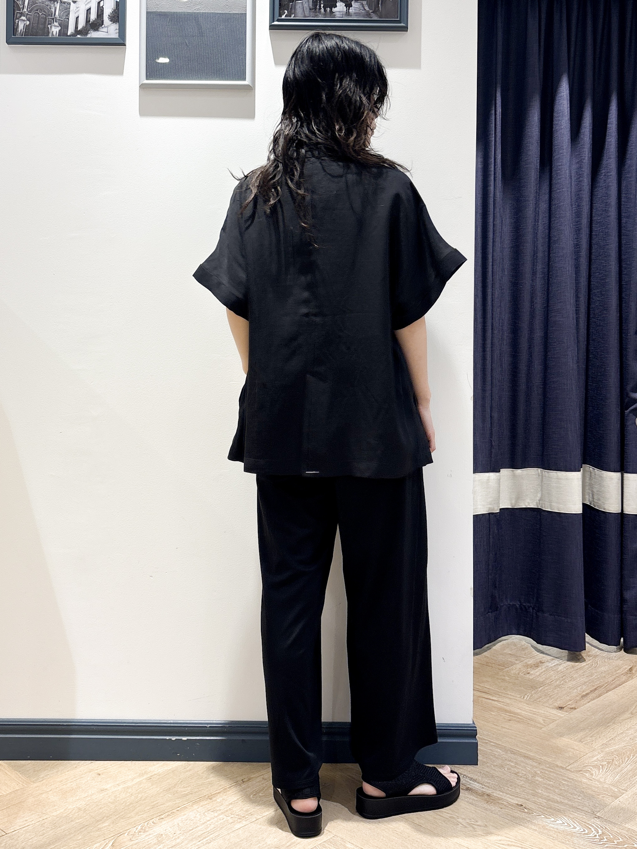 ayakaさんの「grove｜【洗濯機OK・ひんやり/SETUP可】シワになりにくいハーフスリーブジャケット」を使ったコーディネート