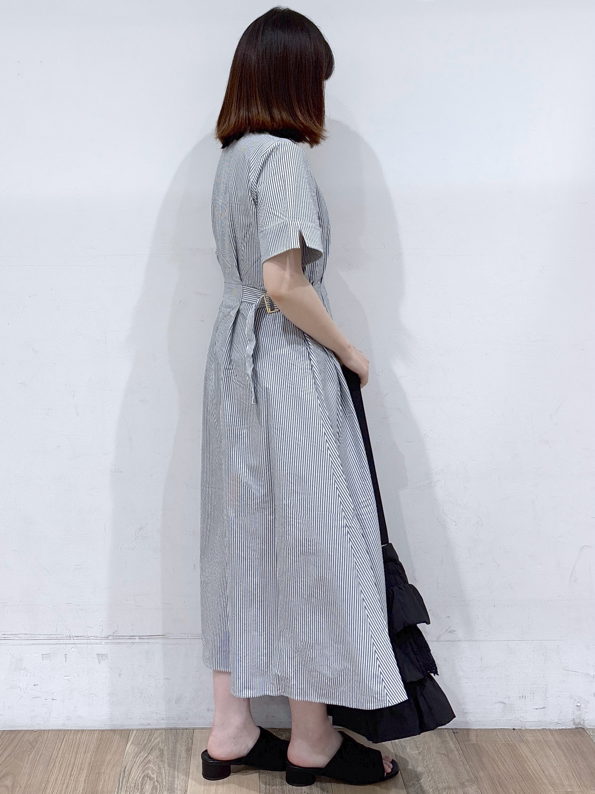 るーさんの「grove｜【低身長さんも選べる着丈/UV・シワになりにくいetc】涼やかさも、きちんとも叶うワンピース」を使ったコーディネート