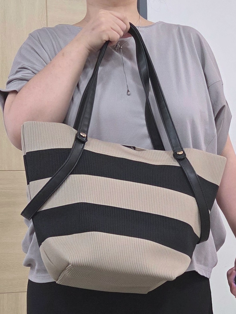 にゃみさんの「grove｜【持続冷感・体型カバー】サテンパイピングドルマンカットソー」を使ったコーディネート
