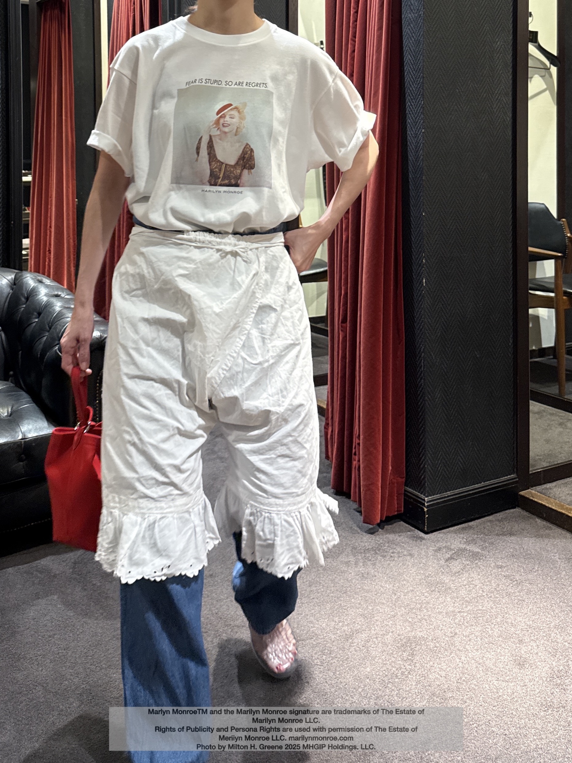 神野（jinno）さんの「TAKEO KIKUCHI｜【別注】マリリン・モンロー/フォトTシャツ」を使ったコーディネート