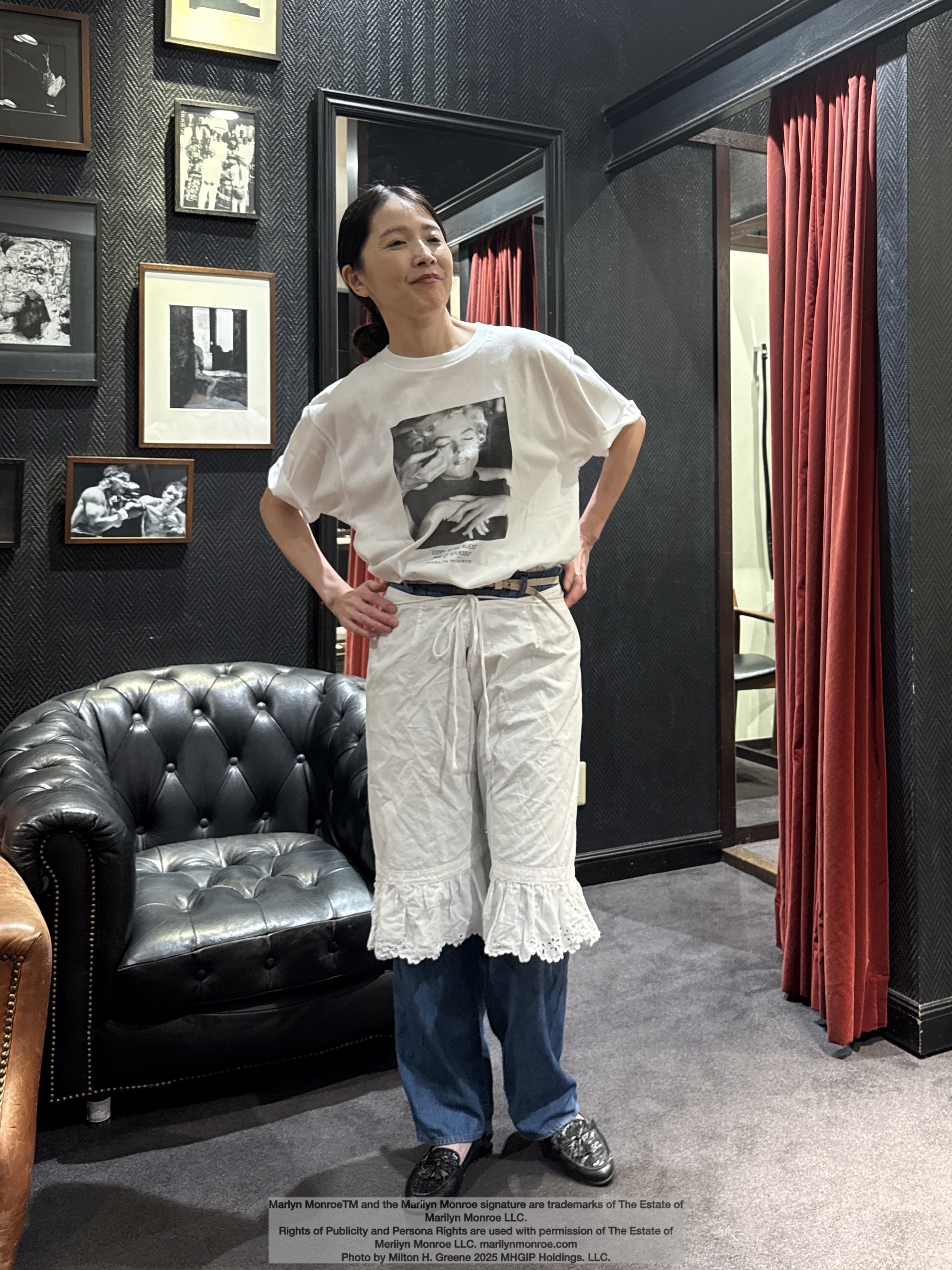 神野（jinno）さんの「TAKEO KIKUCHI｜【別注】マリリン・モンロー/フォトTシャツ」を使ったコーディネート