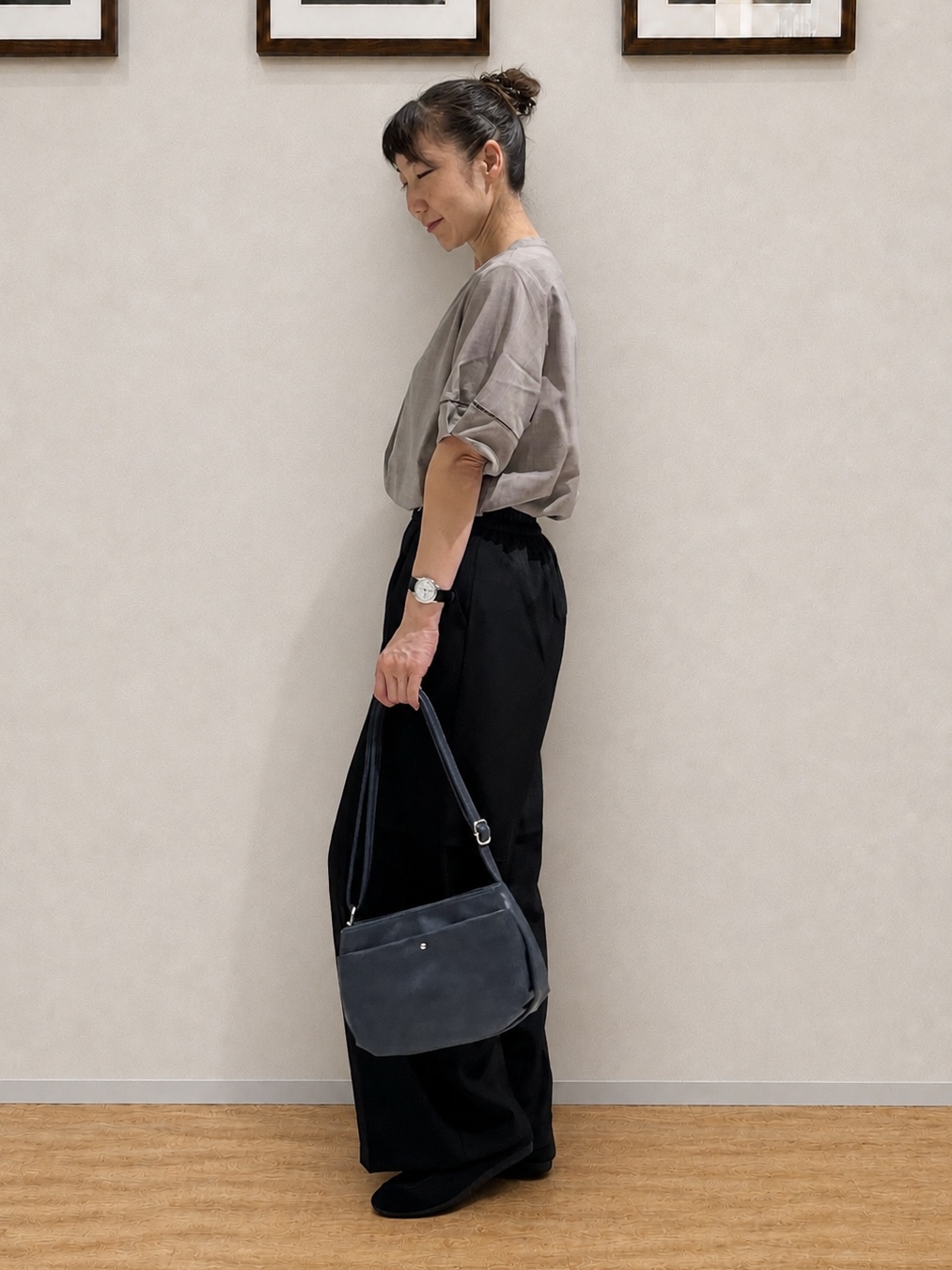 まつみさんの「SHOO･LA･RUE｜【洗濯後しわになりにくい／インせずきまる】麻調ハシゴレーススキッパーブラウス」を使ったコーディネート