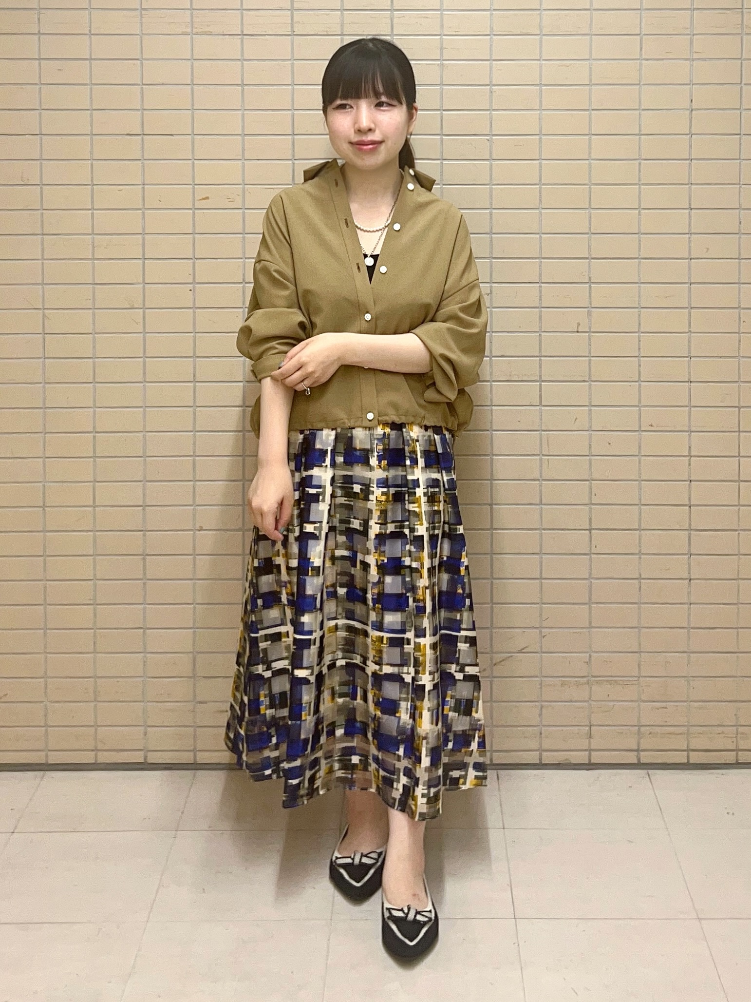 Mitsukiさんの「UNTITLED｜【セットアップ可/UVカット/接触冷感】エアリークールドロストシャツ」を使ったコーディネート
