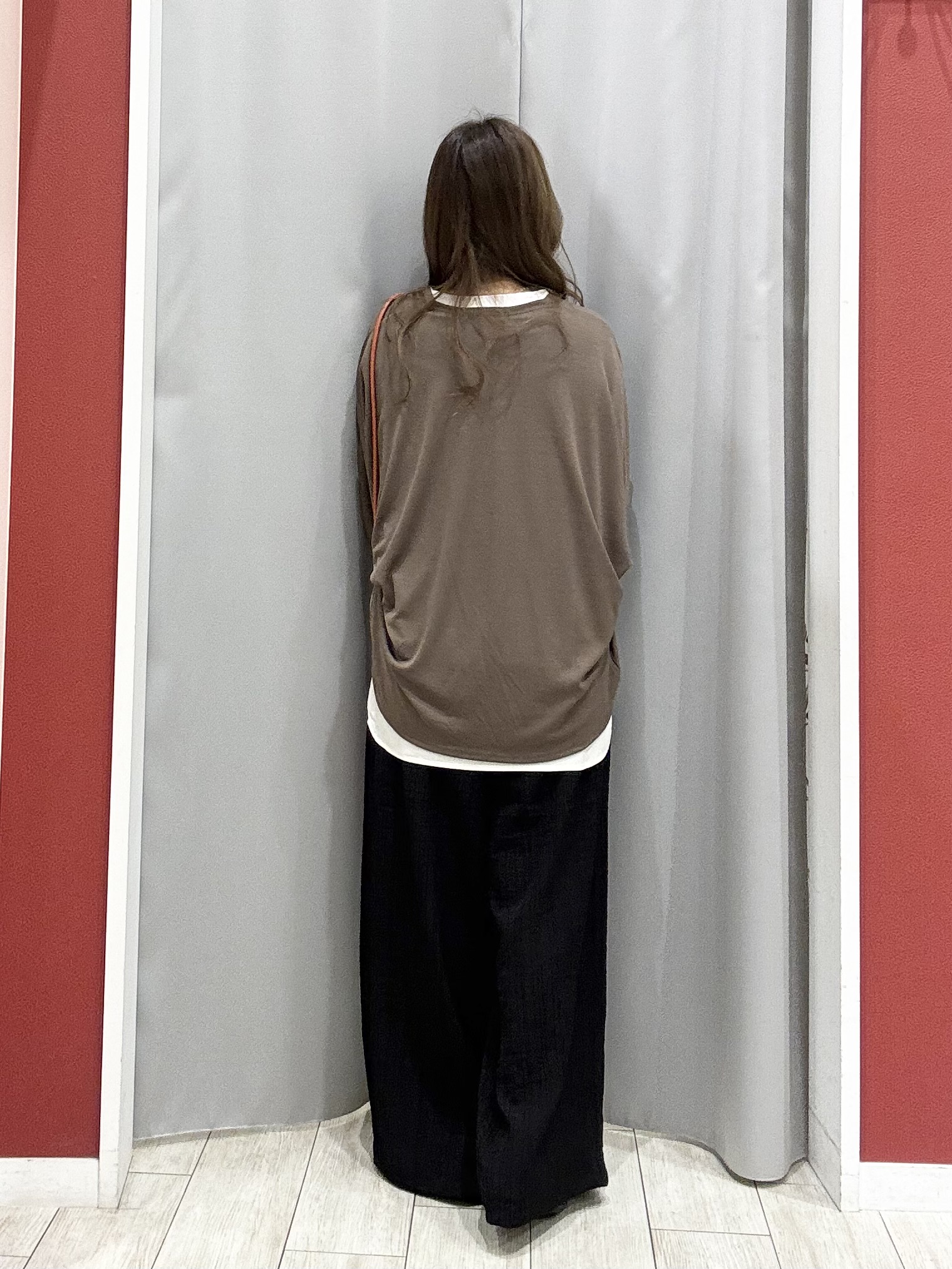 shioさんの「SHOO･LA･RUE｜【ひんやり/体型カバー】冷房、UV対策にも さらさらタッチの 5分袖ボレロカーディガン」を使ったコーディネート