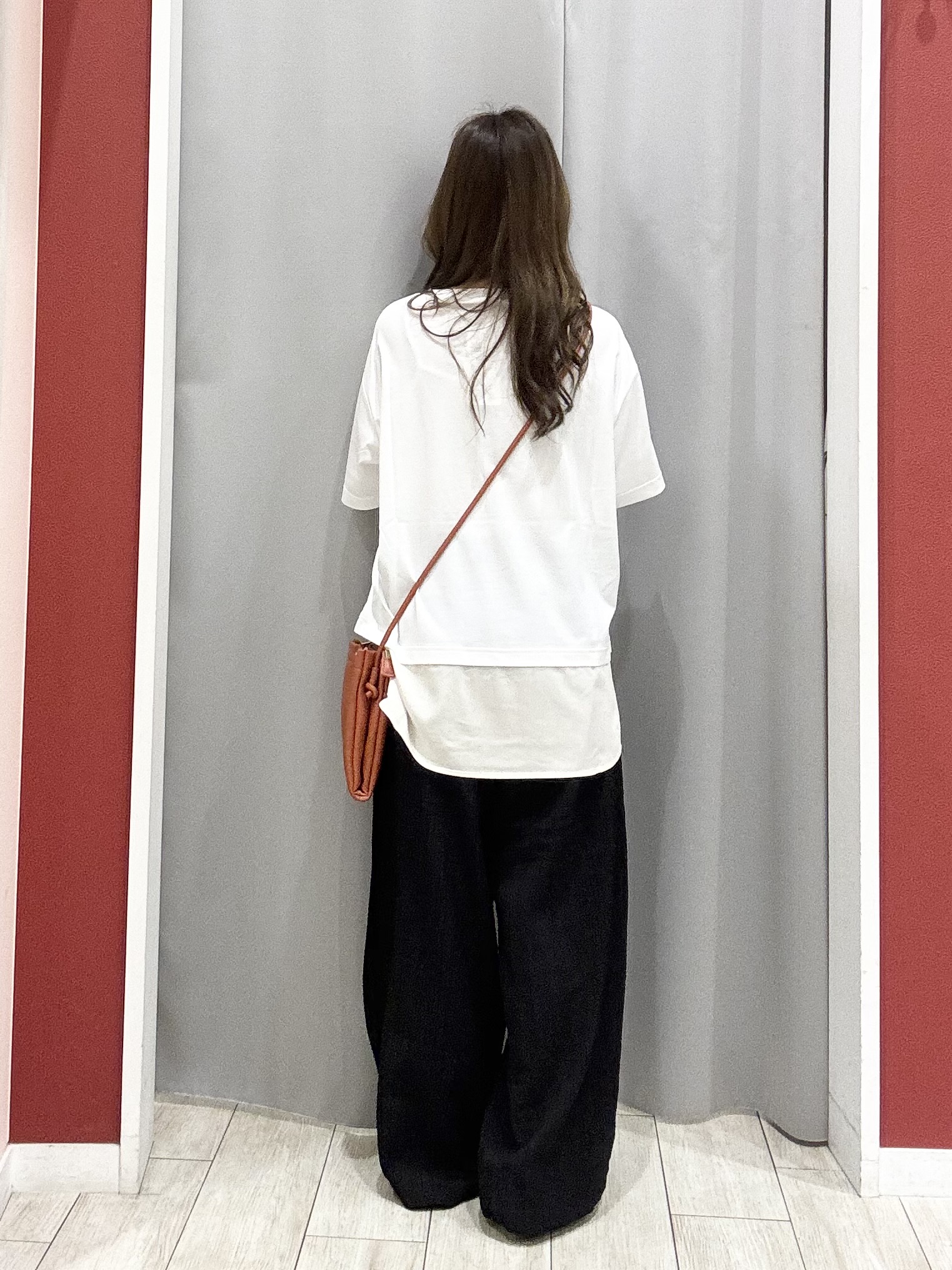 shioさんの「SHOO･LA･RUE｜【ひんやり/体型カバー】冷房、UV対策にも さらさらタッチの 5分袖ボレロカーディガン」を使ったコーディネート