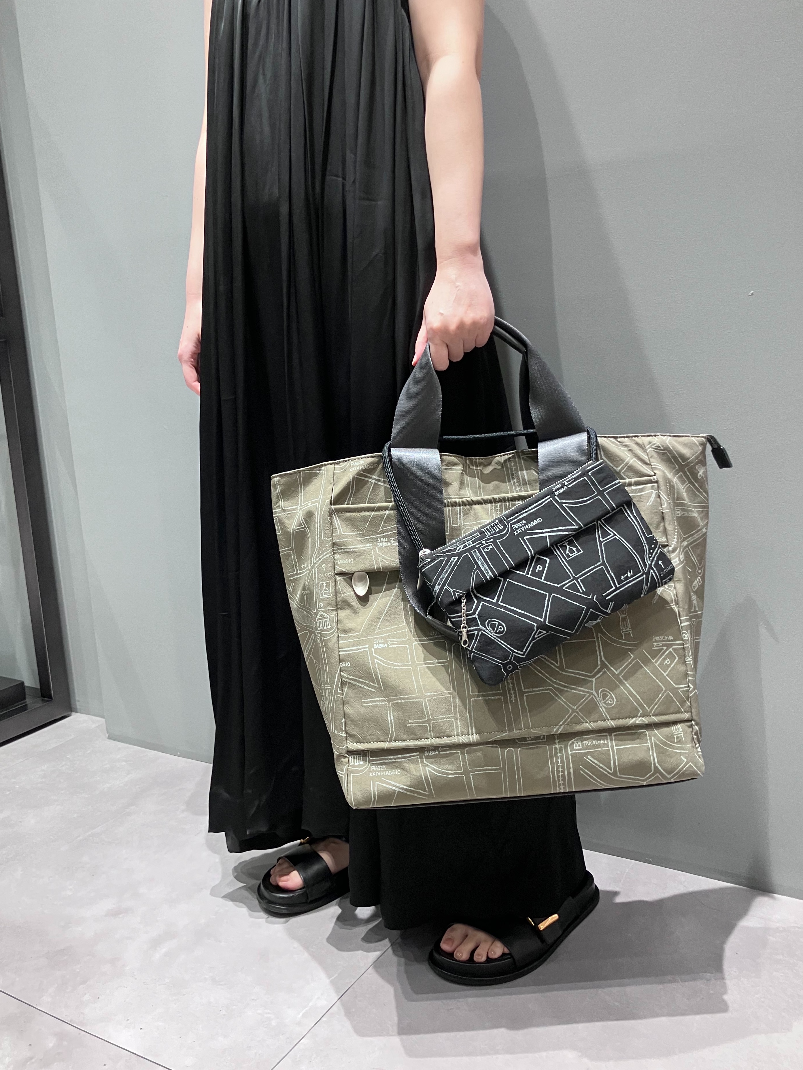 Cさんの「HIROKO HAYASHI｜COMODA（コモダ）ボストンバッグ」を使ったコーディネート
