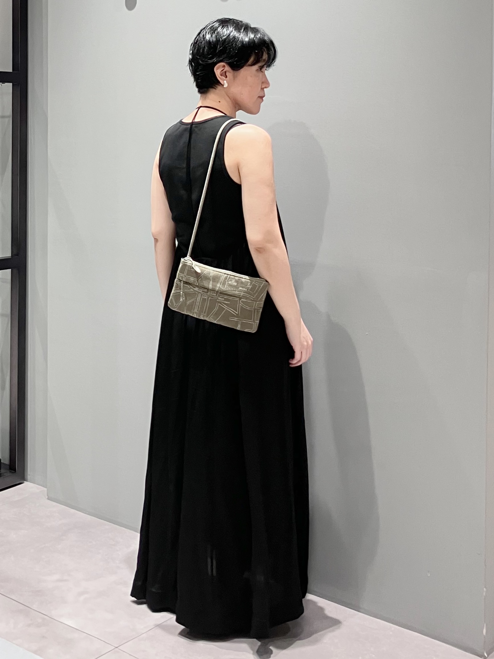Cさんの「HIROKO HAYASHI｜COMODA（コモダ）サコッシュ」を使ったコーディネート