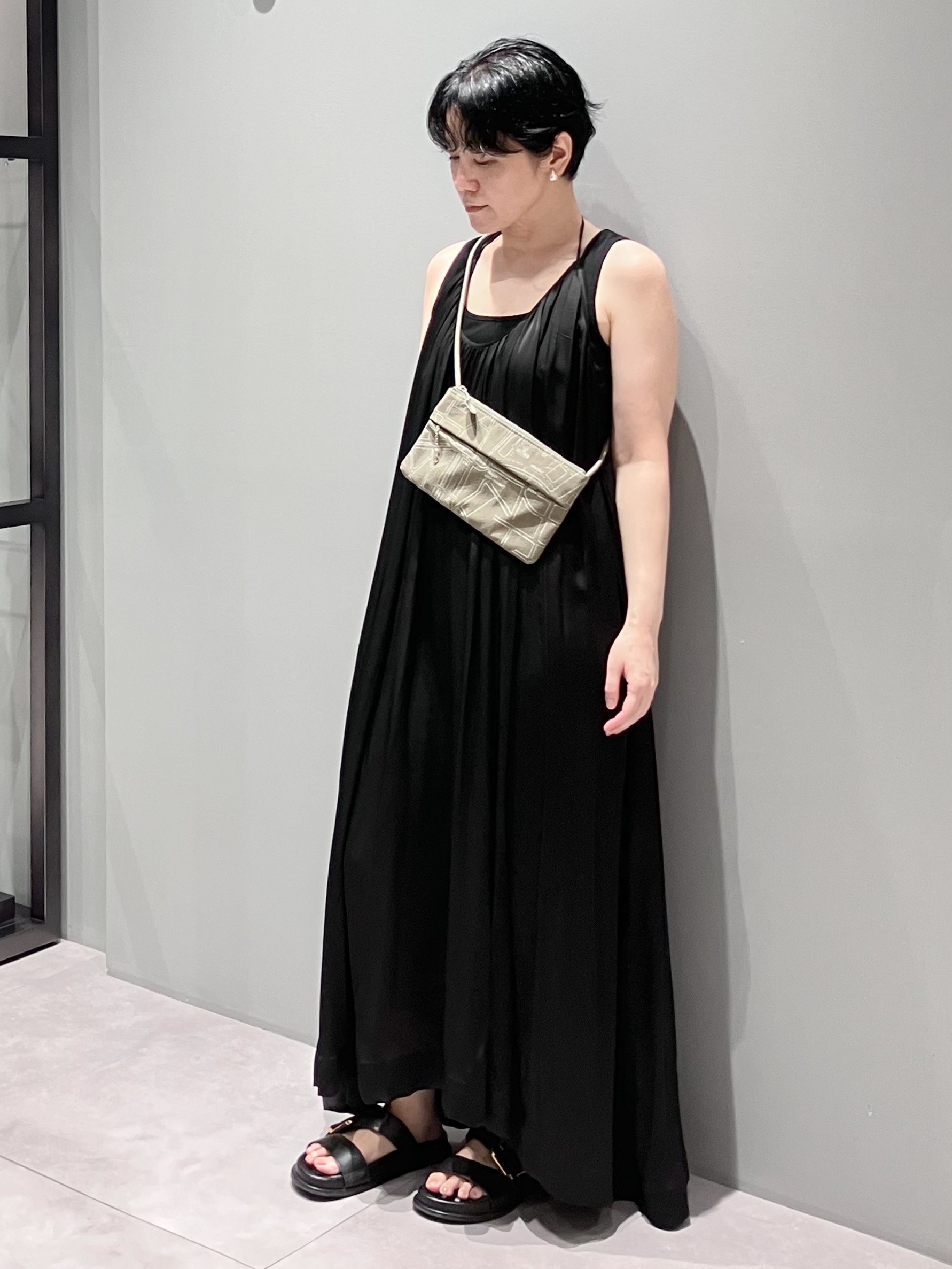 Cさんの「HIROKO HAYASHI｜COMODA（コモダ）サコッシュ」を使ったコーディネート