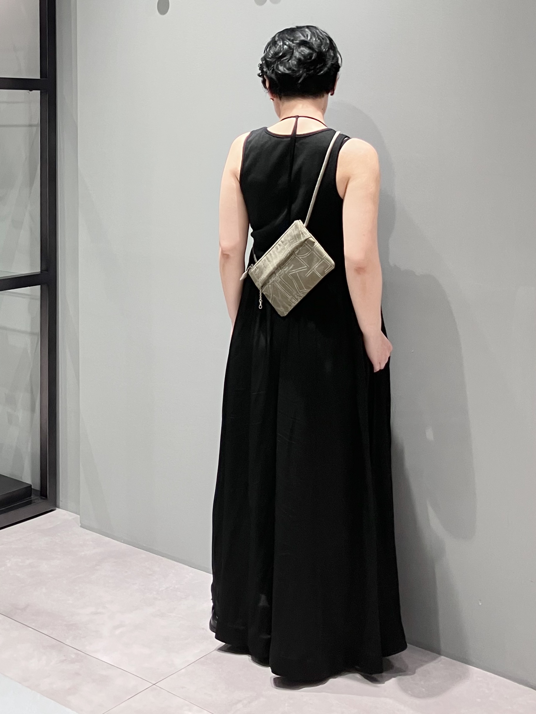 Cさんの「HIROKO HAYASHI｜COMODA（コモダ）サコッシュ」を使ったコーディネート