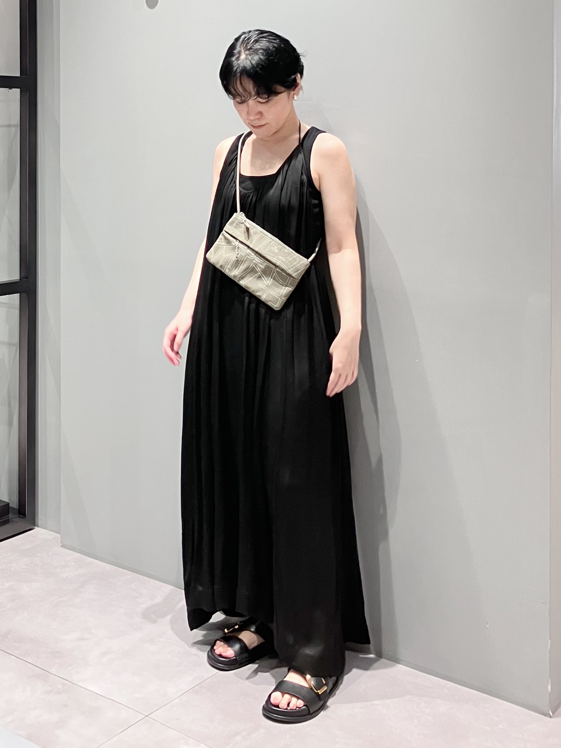 Cさんの「HIROKO HAYASHI｜COMODA（コモダ）サコッシュ」を使ったコーディネート