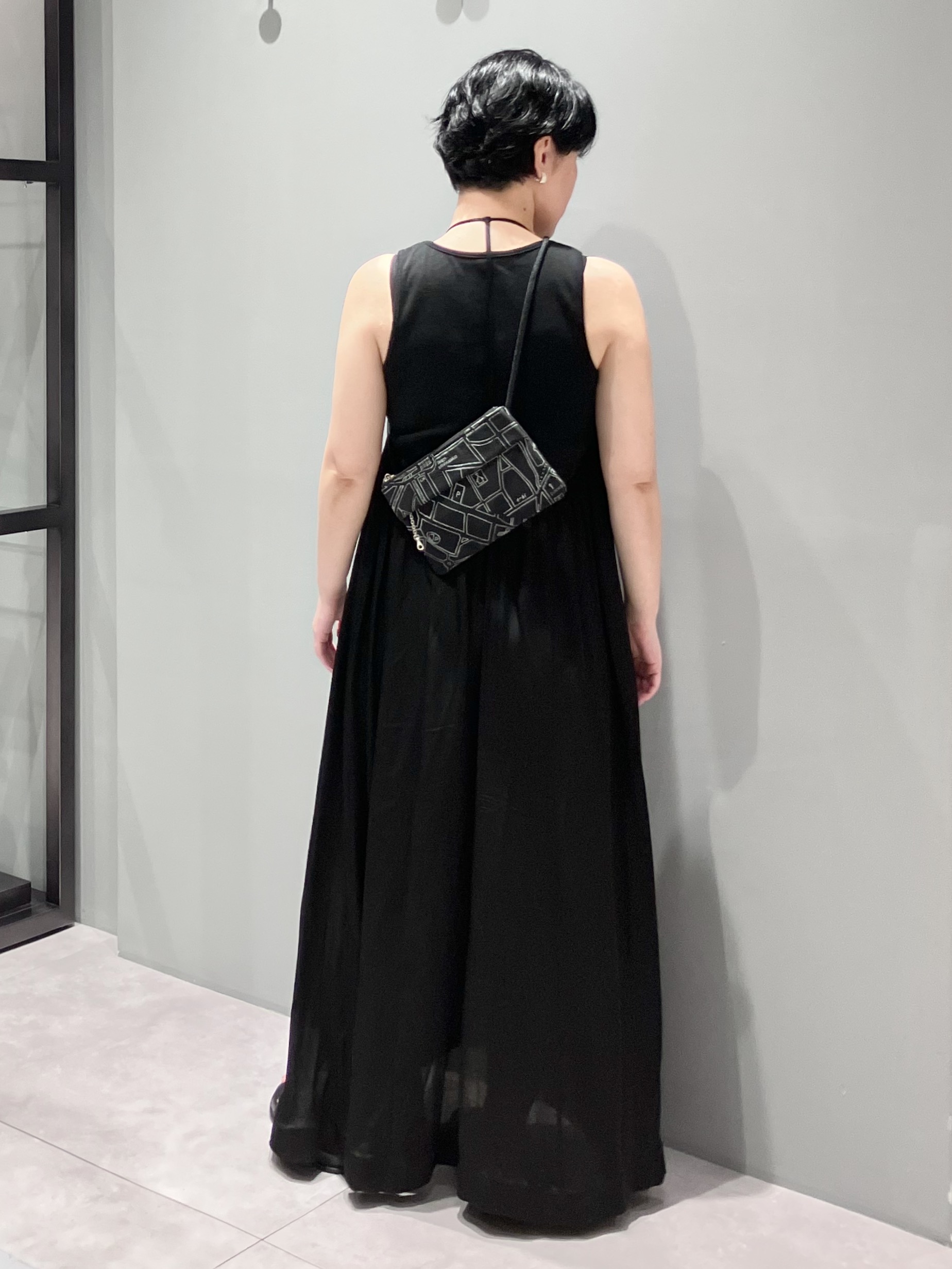 Cさんの「HIROKO HAYASHI｜COMODA（コモダ）サコッシュ」を使ったコーディネート