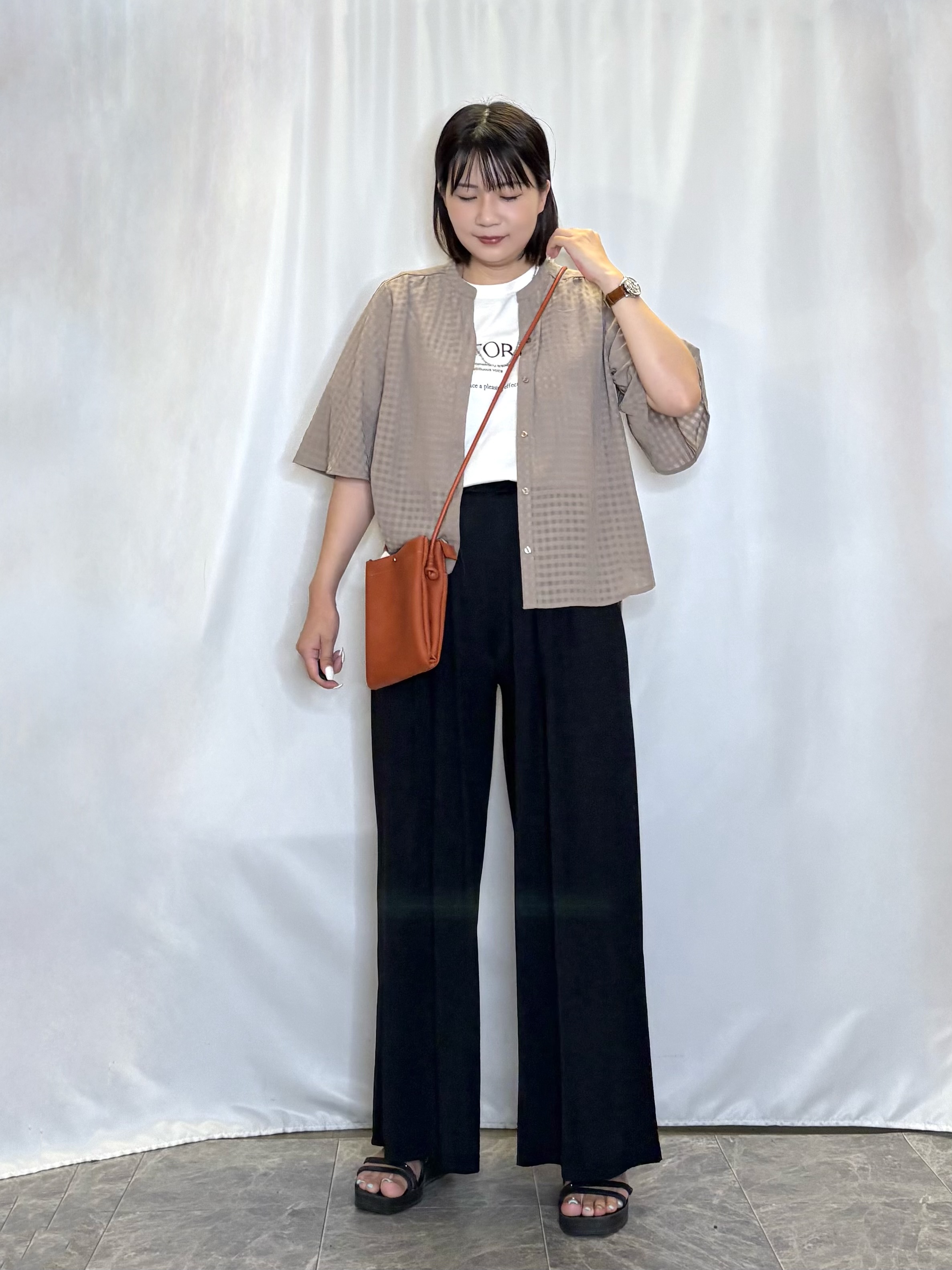 ネリさんの「SHOO･LA･RUE｜【洗濯機可/S-LL】大人も甘すぎず着られる ギンガムシアーブラウス」を使ったコーディネート