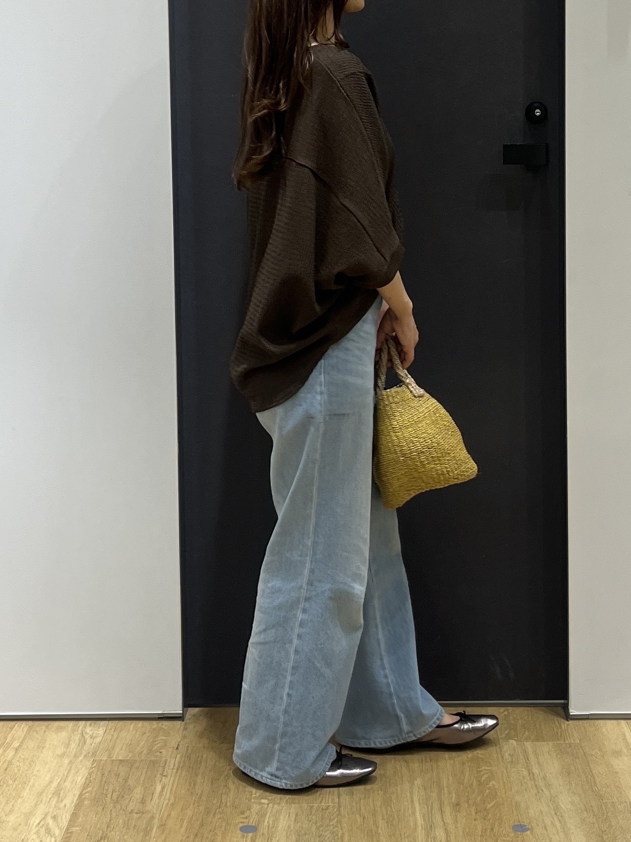 Minaさんの「Dessin｜シュリンクジャージ カットソー」を使ったコーディネート
