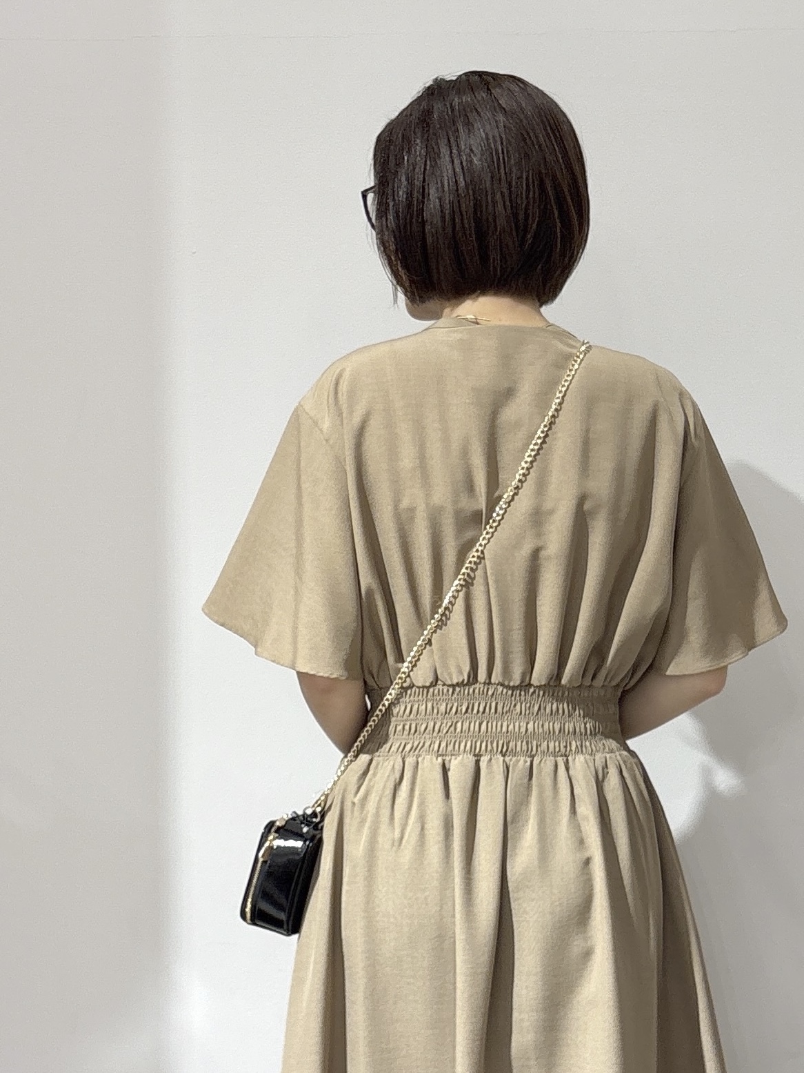 NAKAさんの「OPAQUE.CLIP｜スキッパーシャツワンピース【洗濯機OK／イージーアイロン】」を使ったコーディネート