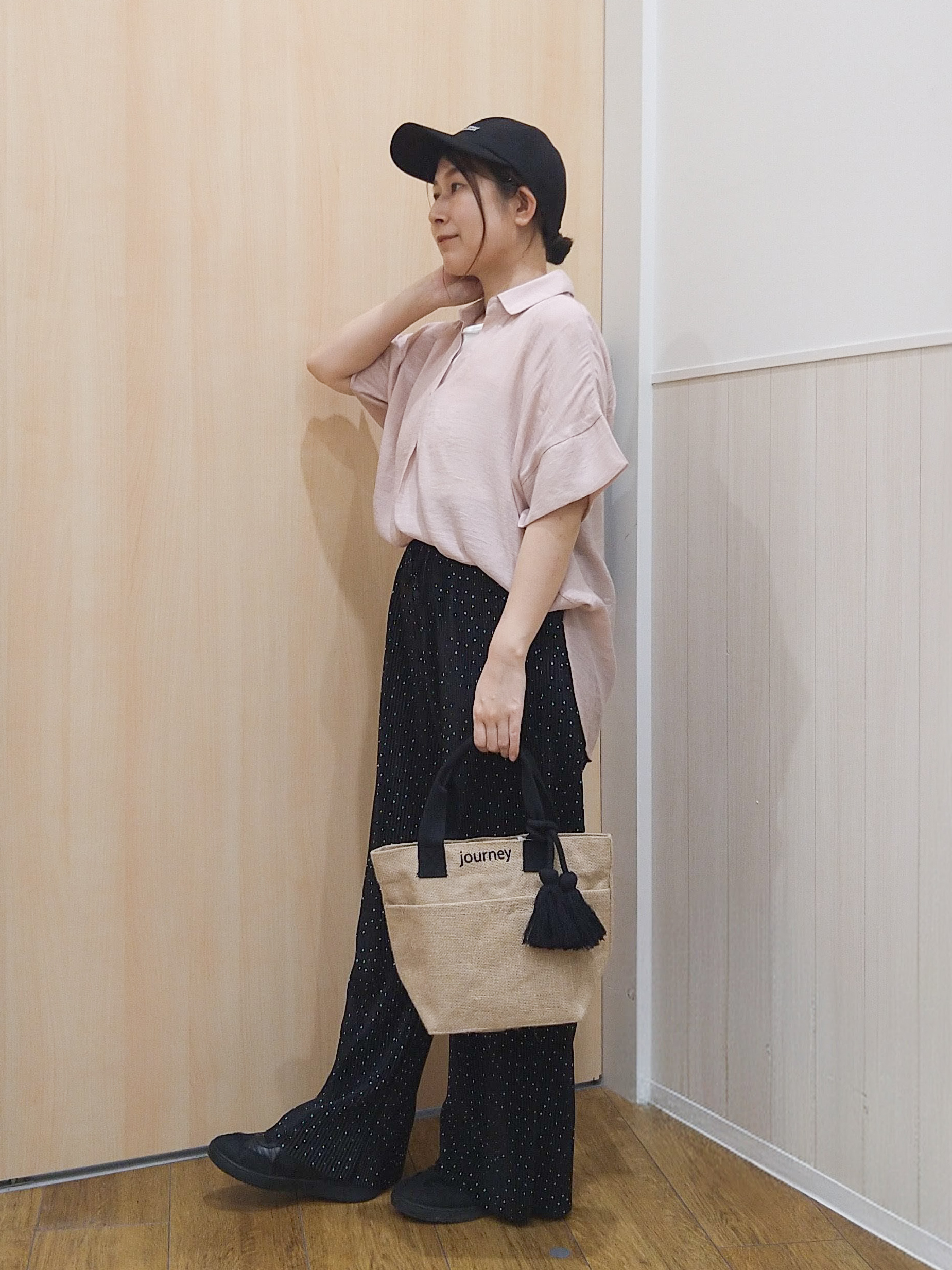 たぐちゃんさんの「SHOO･LA･RUE｜【2点セット/S-LL/洗濯機可】時短でコーデ決まる スラブスキッパーシャツ＋タンクトップ」を使ったコーディネート