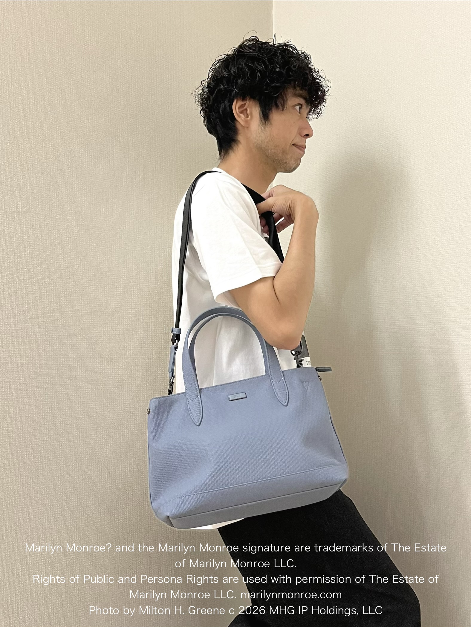 URAさんの「TAKEO KIKUCHI｜【別注】マリリン・モンロー/フォトTシャツ」を使ったコーディネート