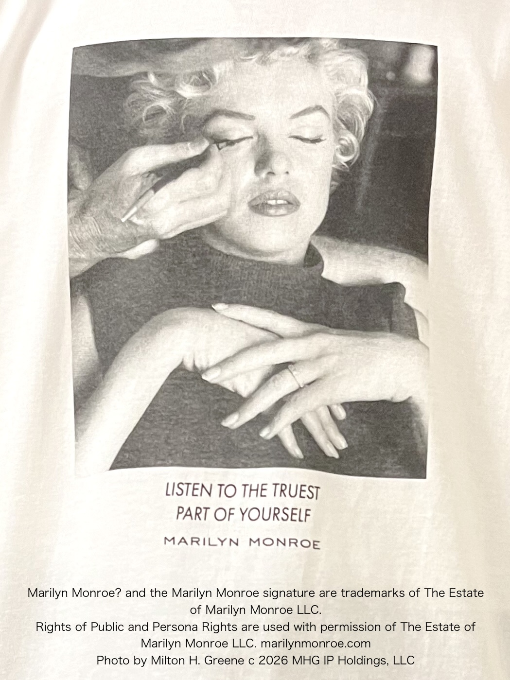 URAさんの「TAKEO KIKUCHI｜【別注】マリリン・モンロー/フォトTシャツ」を使ったコーディネート