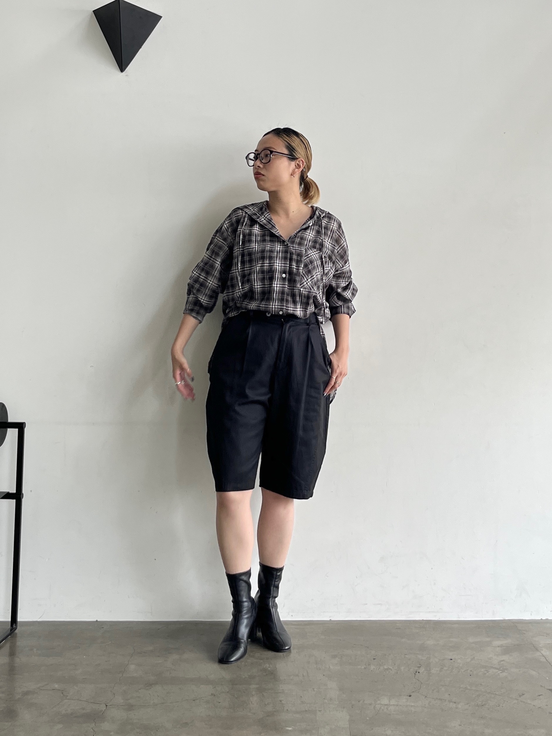 Harukaさんの「INDIVI｜フード付 シアーチェックシャツ」を使ったコーディネート