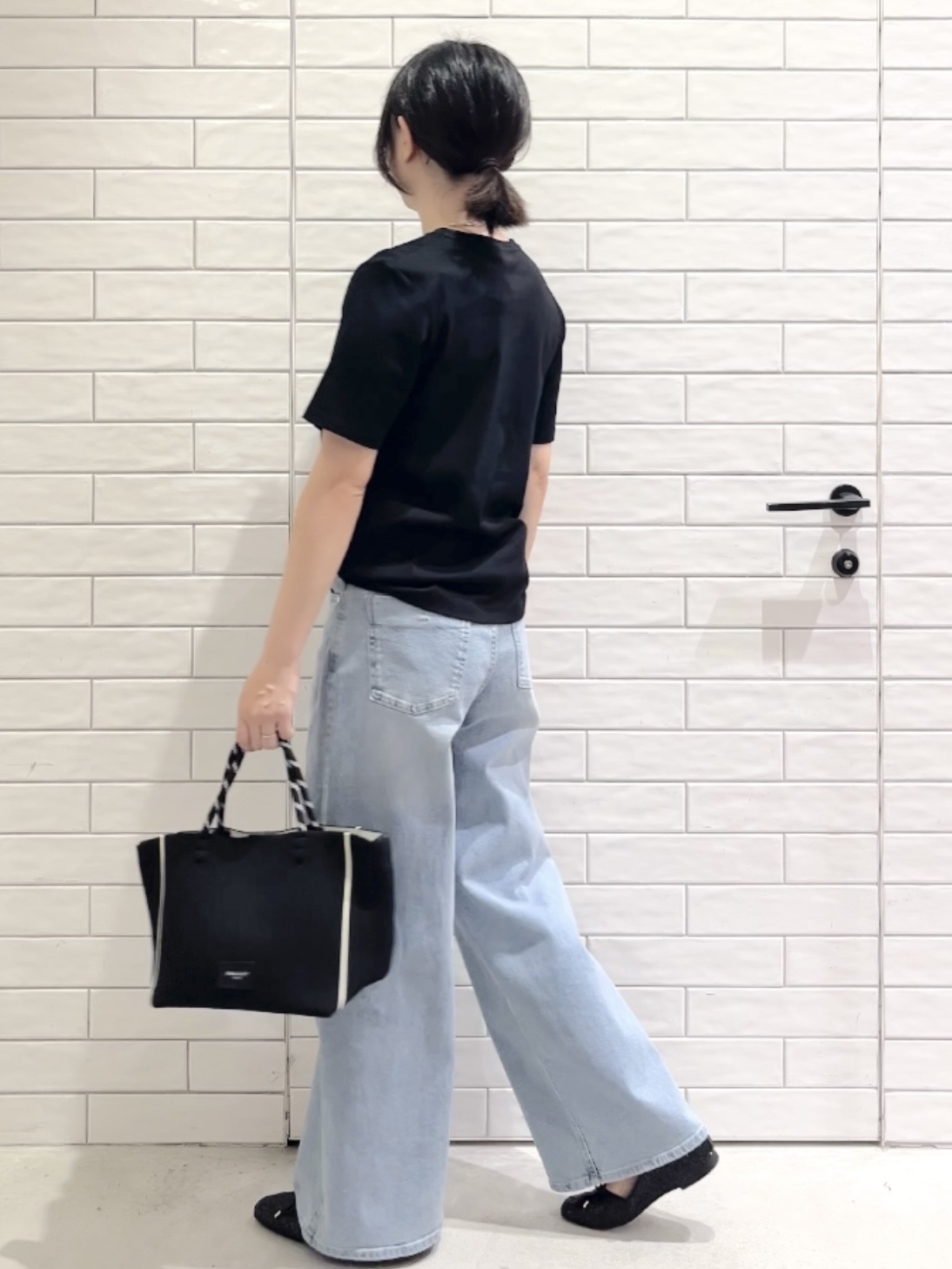 しおりさんの「OPAQUE.CLIP｜ベーシックTシャツ／オーガニックコットン混【洗濯機OK】」を使ったコーディネート