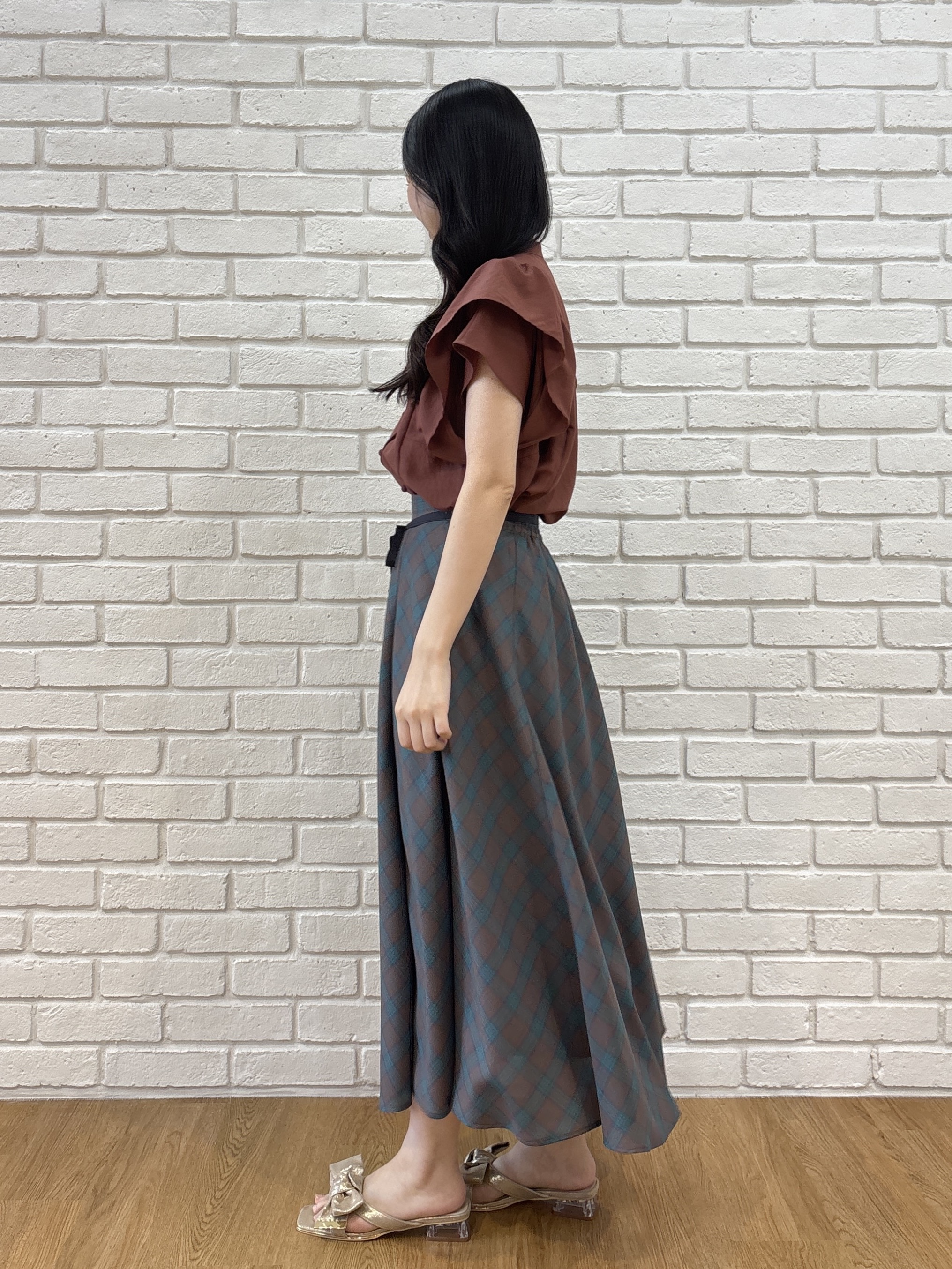 AOIさんの「Couture brooch｜スエード調ミニショルダーバッグ」を使ったコーディネート