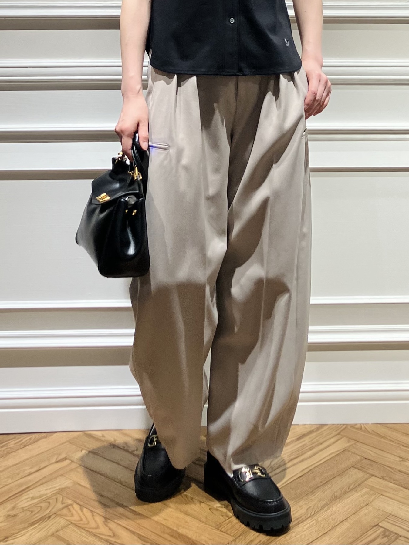 TSUKUIさんの「DRESSTERIOR｜【接触冷感／抗菌防臭／消臭】ICE CLEAR COTTON ハーフスリーブシャツ」を使ったコーディネート