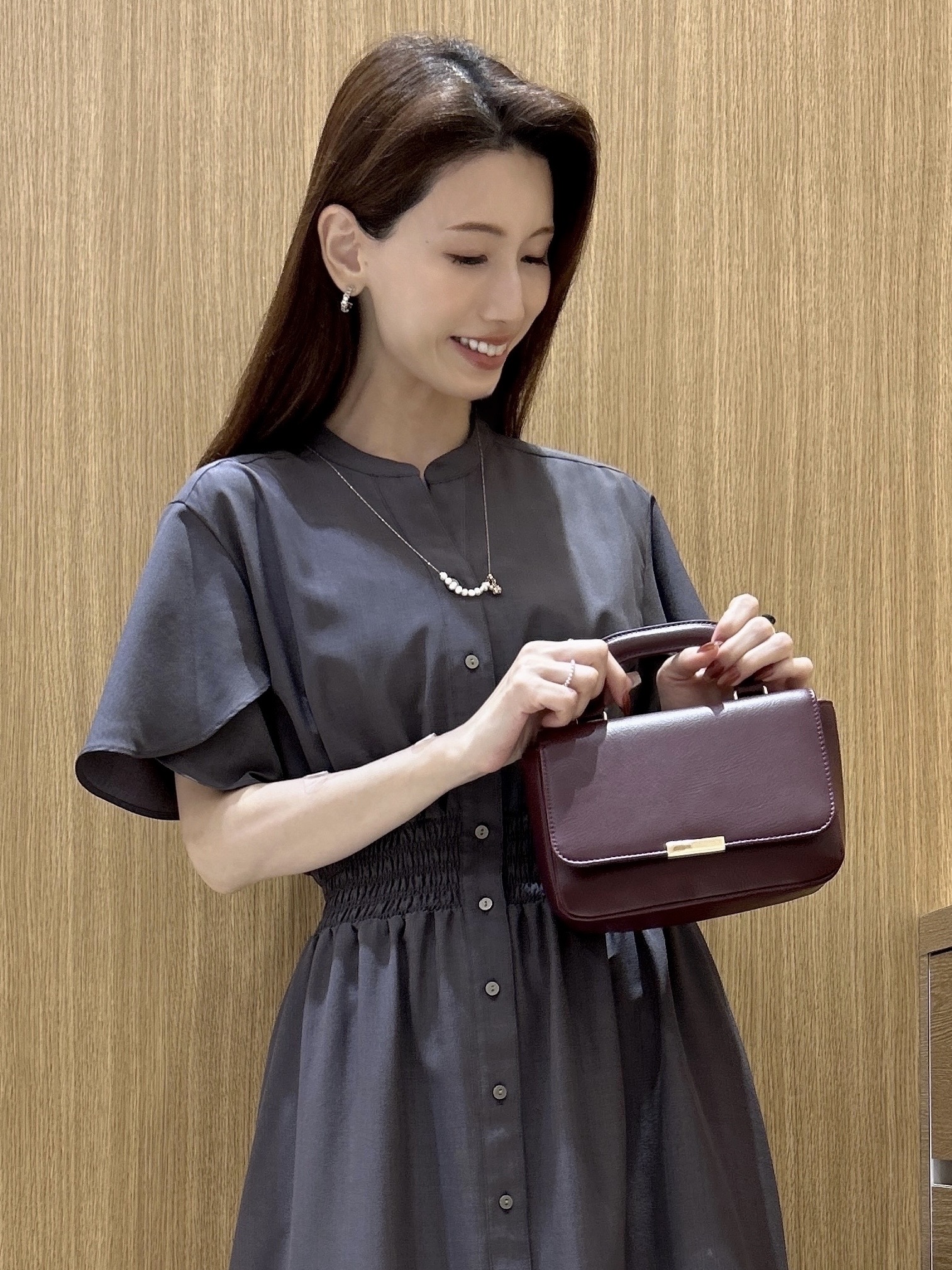 maiさんの「OPAQUE.CLIP｜スキッパーシャツワンピース【洗濯機OK／イージーアイロン】」を使ったコーディネート