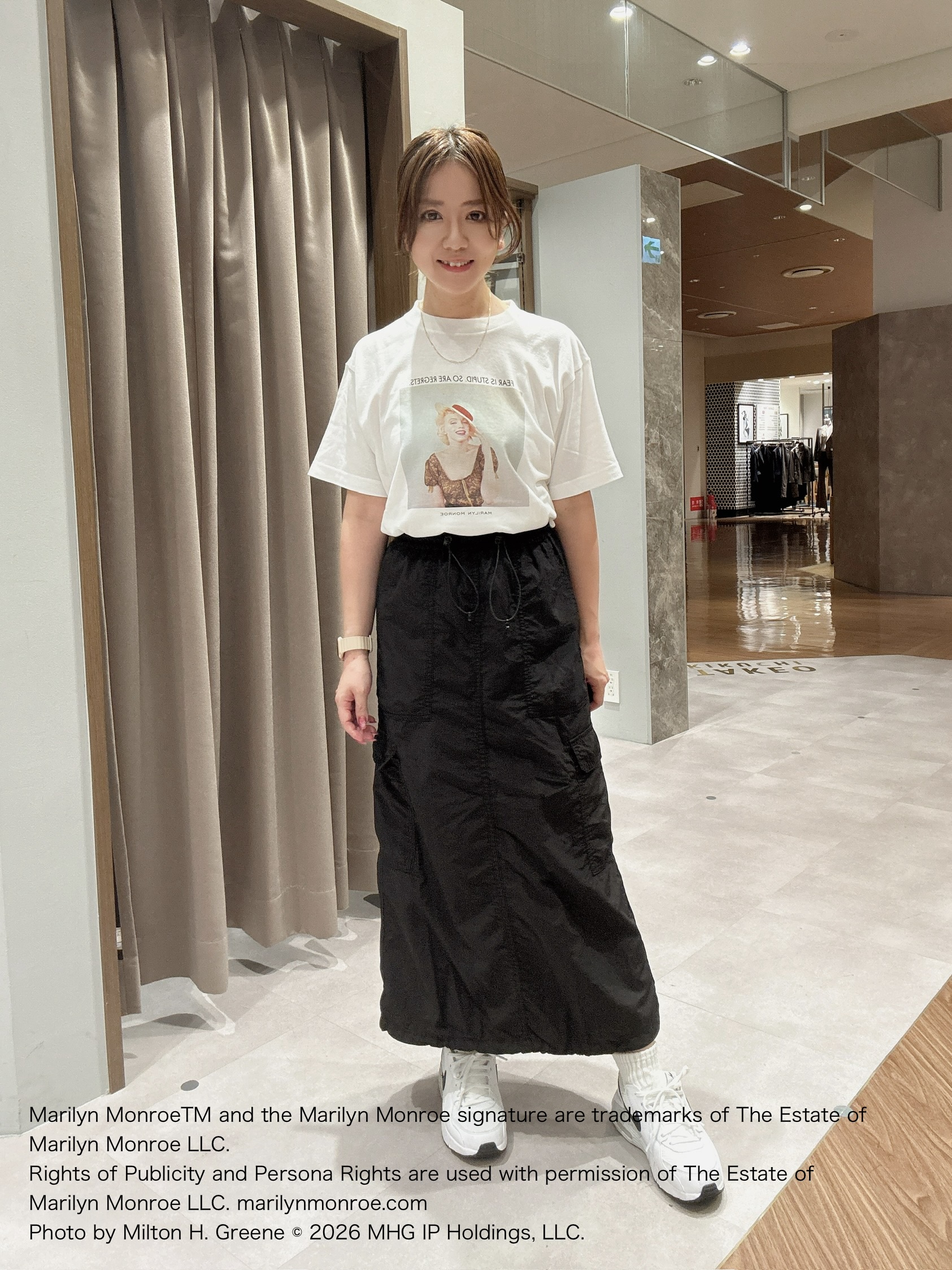 hanechanさんの「TAKEO KIKUCHI｜【別注】マリリン・モンロー/フォトTシャツ」を使ったコーディネート