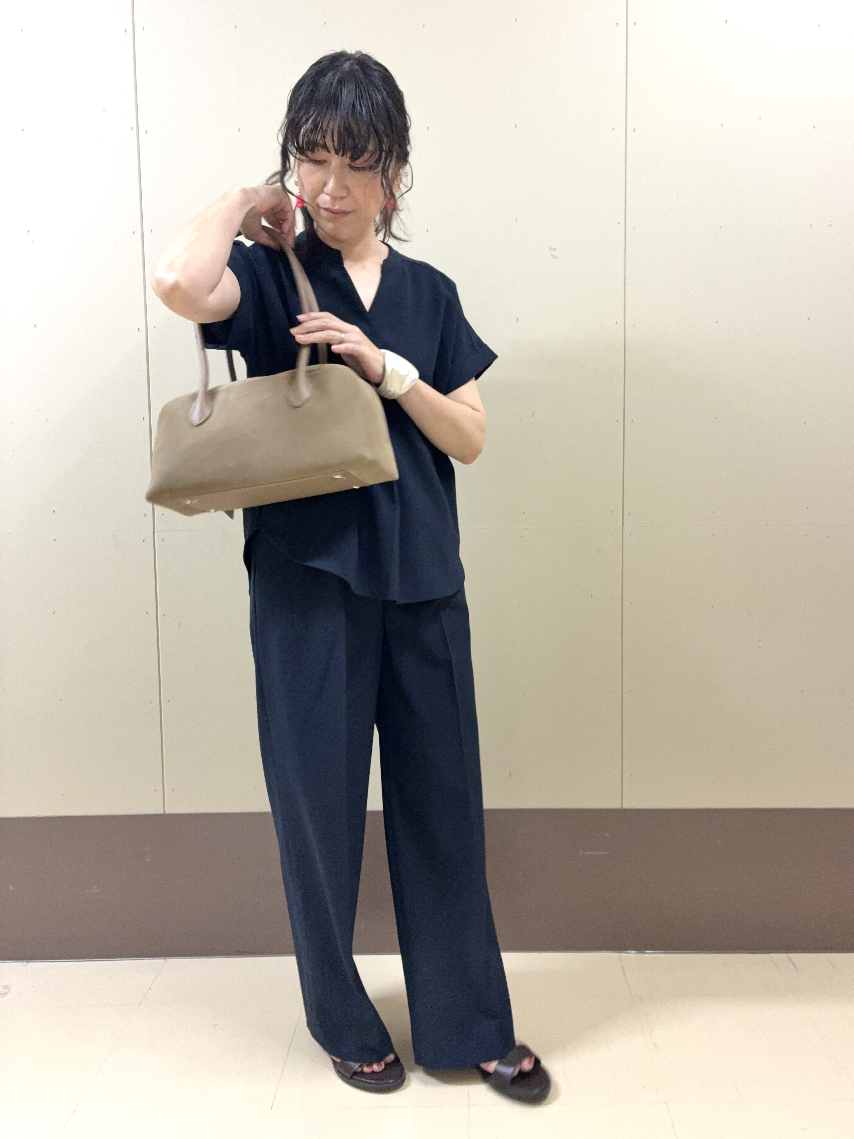 Noriさんの「UNTITLED｜【セットアップ可/通気性/UVカット】エアリークールブラウス」を使ったコーディネート
